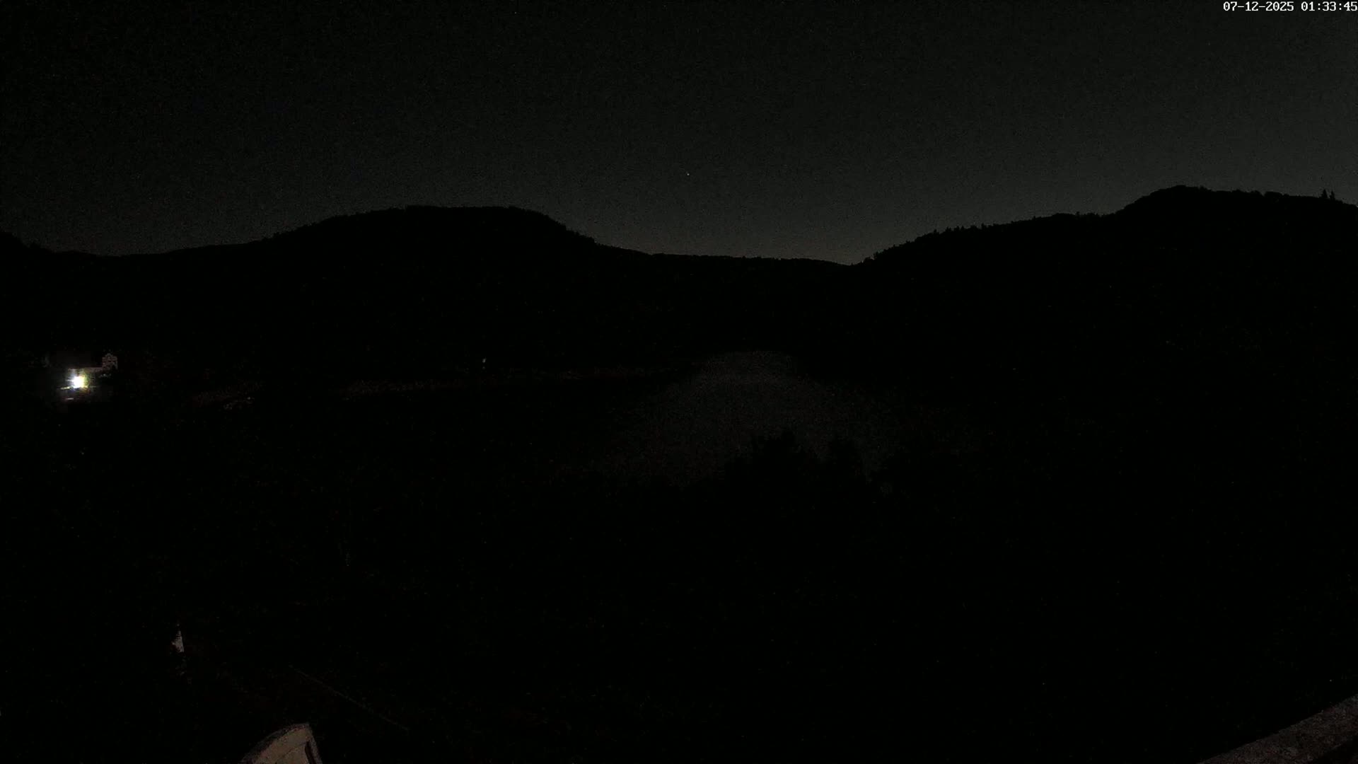 Miremont , Barrage des Fades Dam Live Cam - Riom, Puy-de-Dome, Auvergne-Rhone-Alpes, France