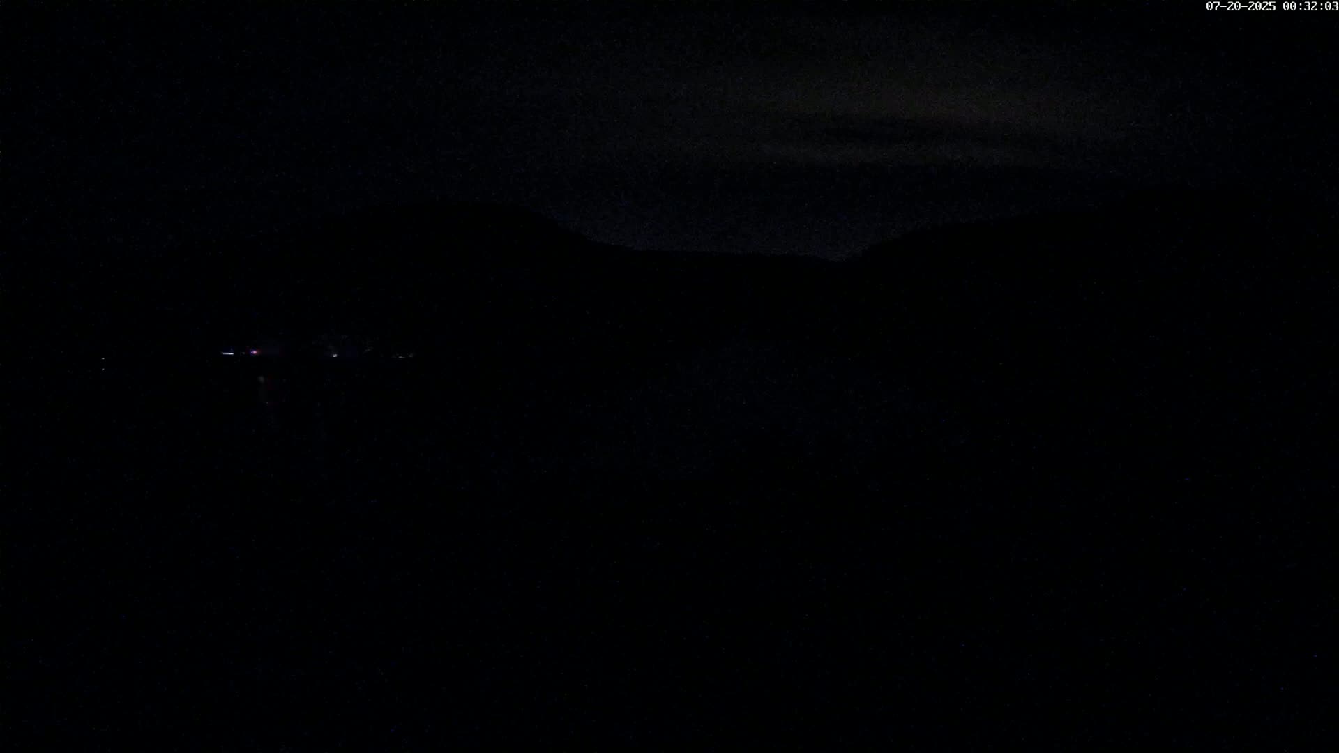 Miremont , Barrage des Fades Dam Live Cam - Riom, Puy-de-Dome, Auvergne-Rhone-Alpes, France