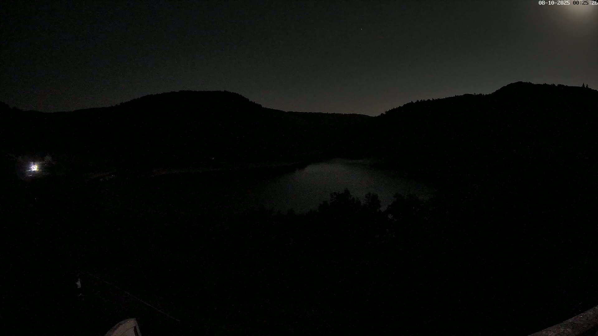 Miremont , Barrage des Fades Dam Live Cam - Riom, Puy-de-Dome, Auvergne-Rhone-Alpes, France