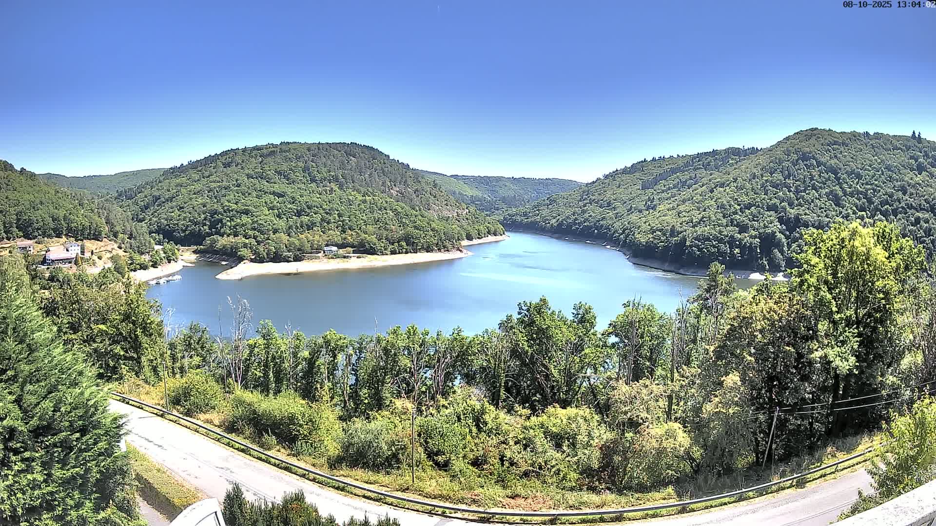 Miremont , Barrage des Fades Dam Live Cam - Riom, Puy-de-Dome, Auvergne-Rhone-Alpes, France