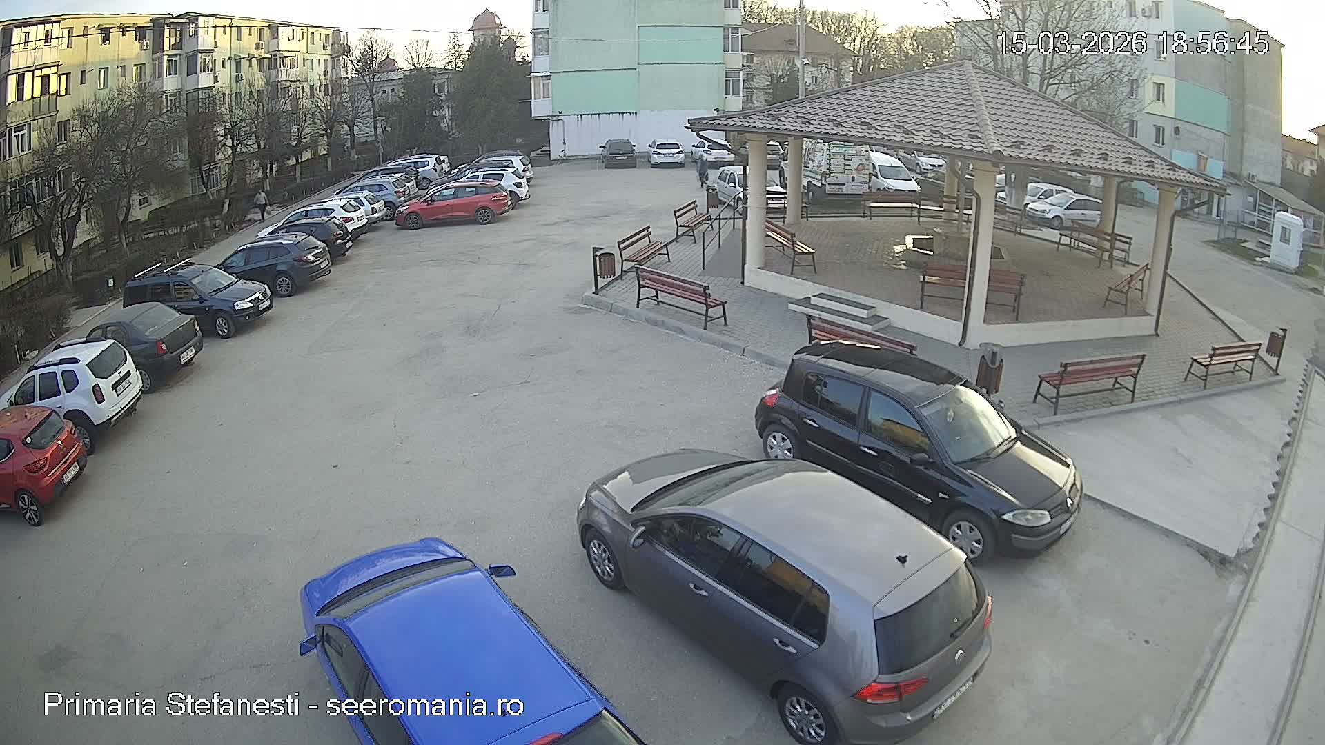 Arges,  Ştefănesti Noii Centru ( New Stefanesti Center ) Biserica Sfinții Împărați Constantin și Elena ( Church of the Holy Emperors Constantine and Helena ) View, Stefanesti Live Cam - Ştefănesti Noii,  Oraş Ştefănesti, Argeş, Romania