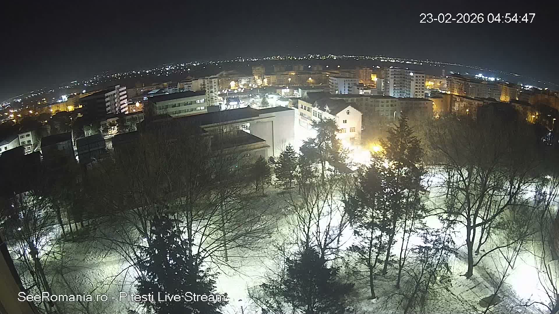 Arges, Parcul Tineretului Youth Park & Piteşti Skyline View from Craiovei, Pitesti Live Cam - Craiovei, Piteşti, Romania