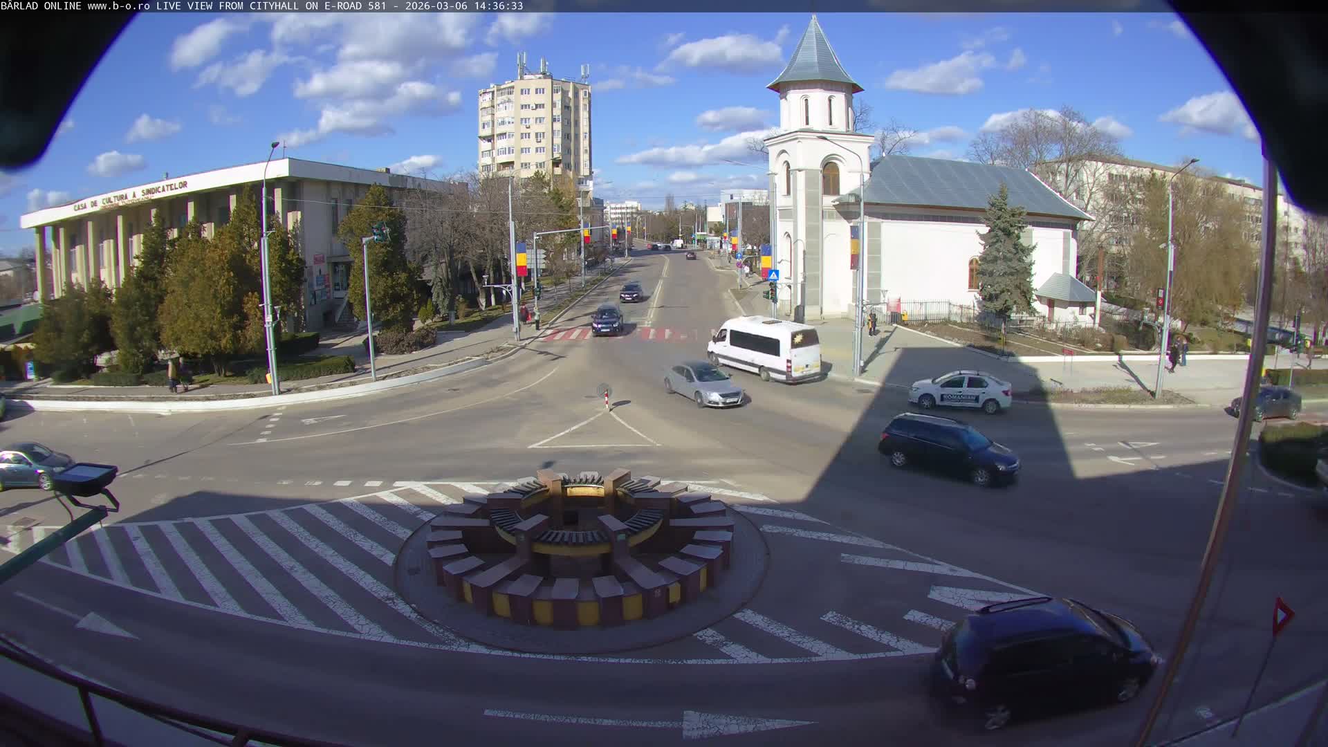 Vaslui, Piata Victorei ( Victory Square) & City Center of Barlad Live Cam - Centru, Bârlad, Vaslui, Romania