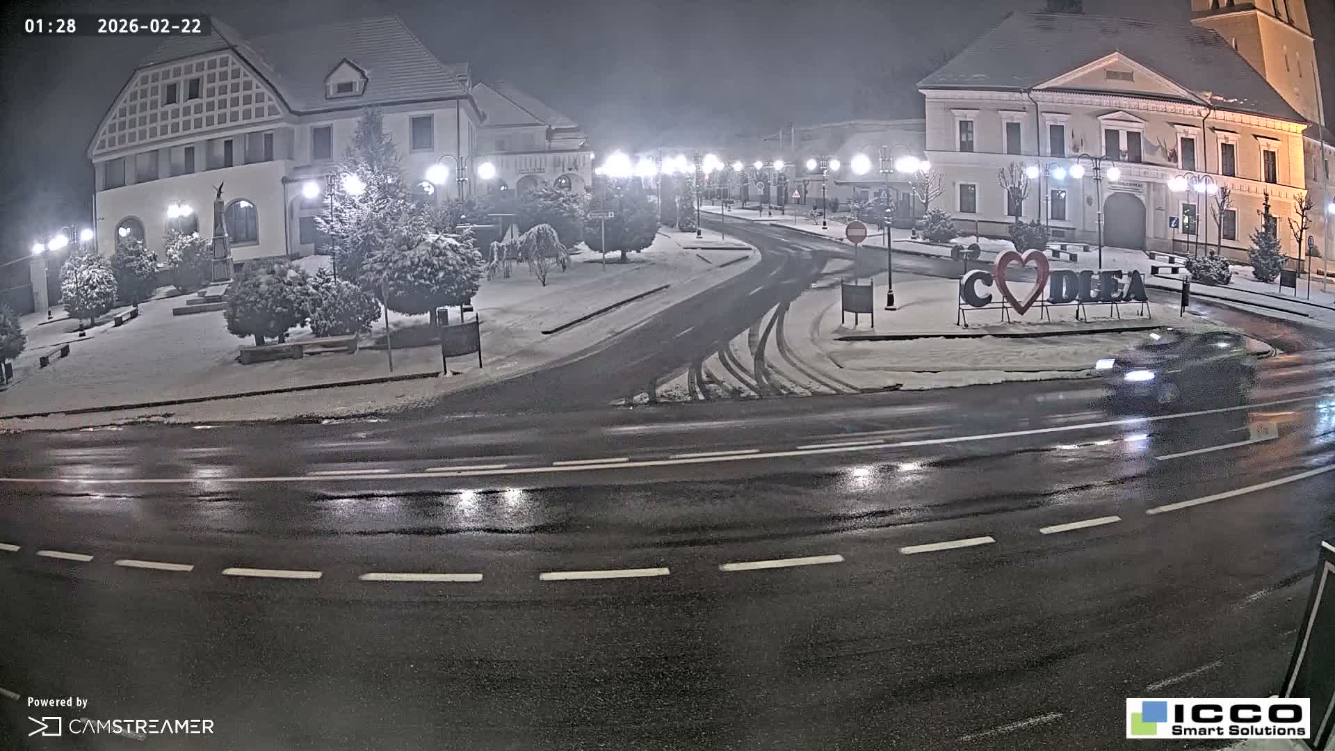 Brasov, Strada Lunga Street / Strada Magurii Street Instersection & City Center of Codlea Live Cam -  Codlea, Braşov, Romania