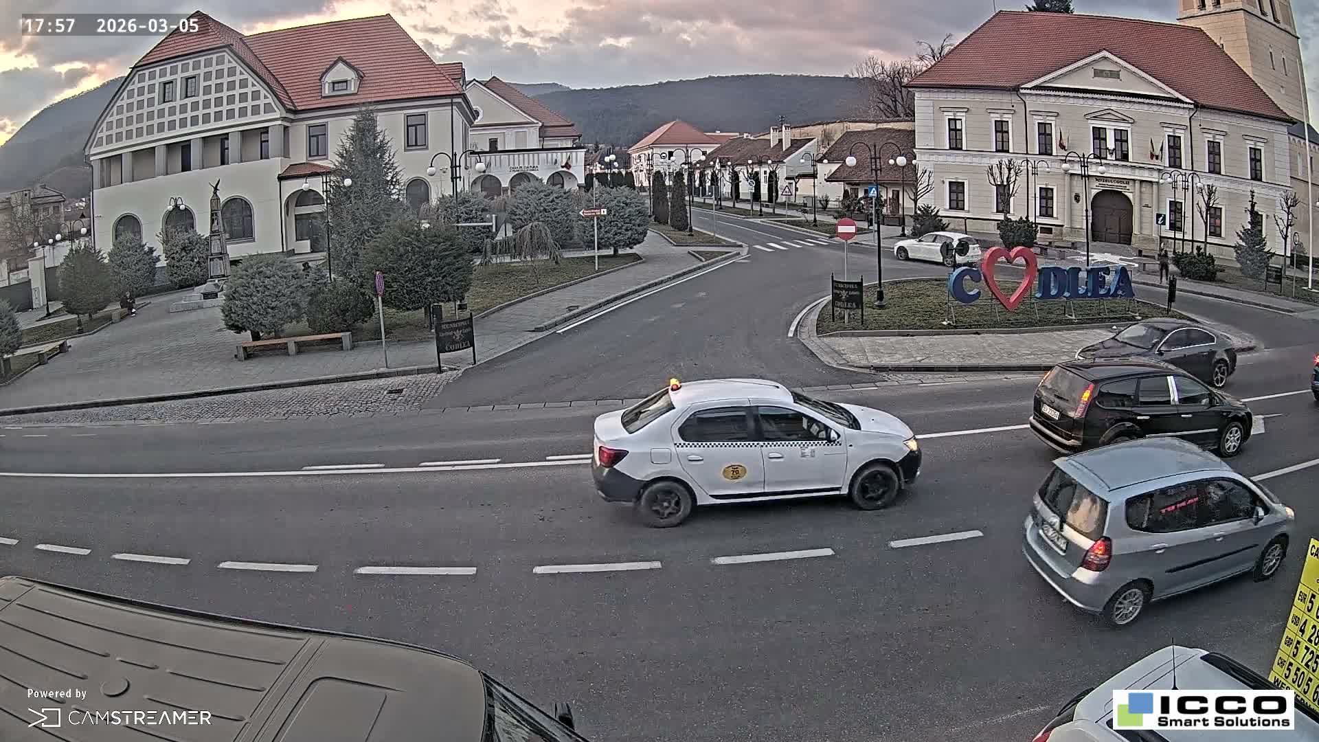 Brasov, Strada Lunga Street / Strada Magurii Street Instersection & City Center of Codlea Live Cam -  Codlea, Braşov, Romania