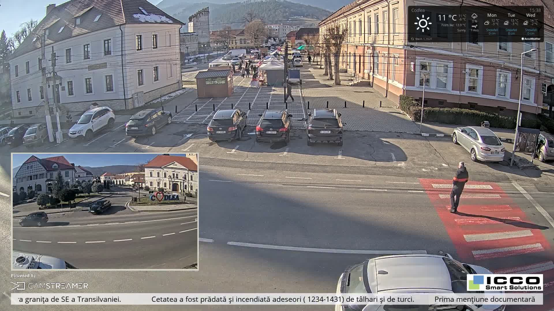 Brasov, Promenada Codlea Promenade & Turnul Țesătorilor  (Weavers Tower) View, Codlea Live Cam -  Codlea, Braşov, Romania  2026-02-22 02:29