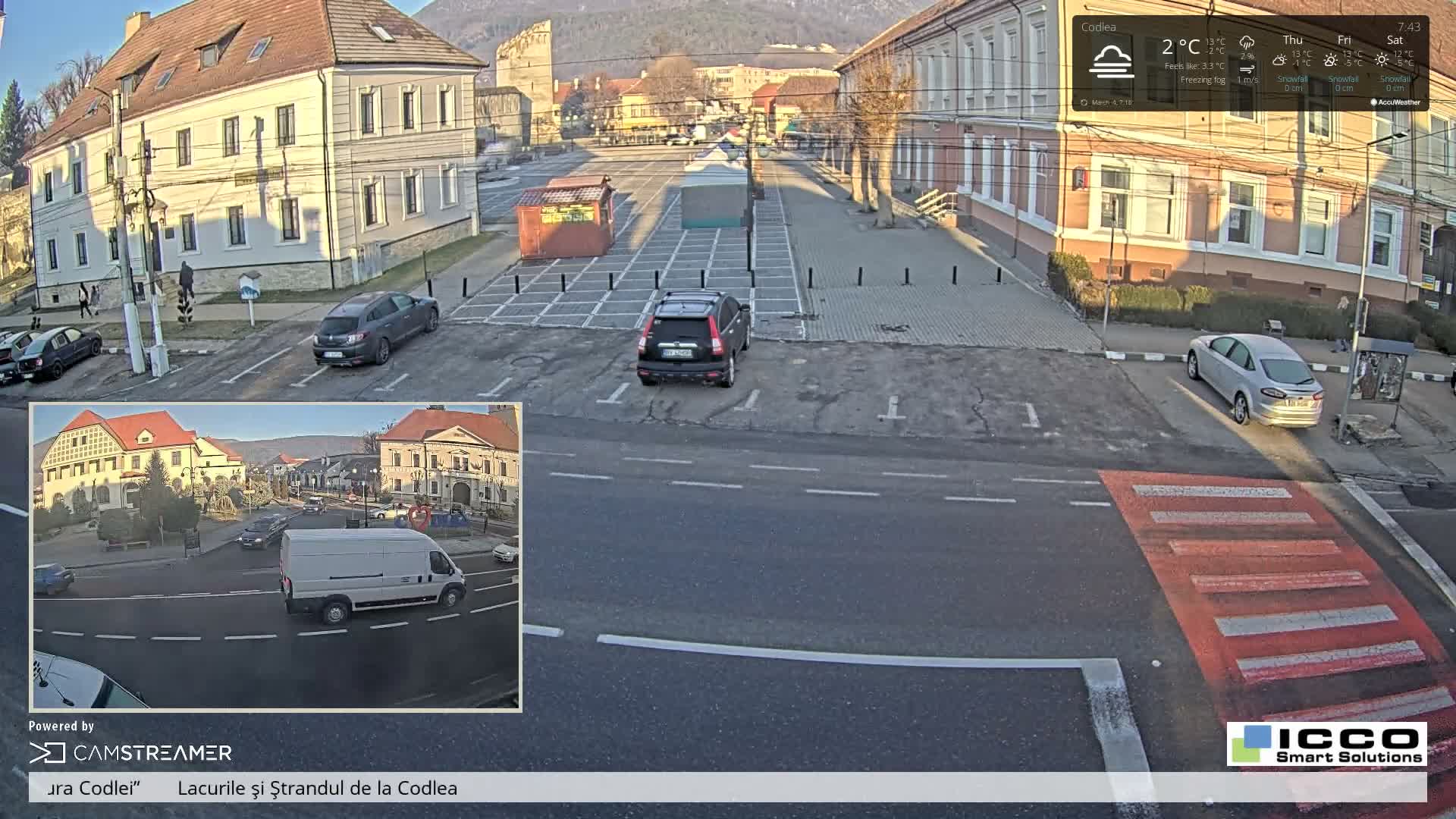 Brasov, Promenada Codlea Promenade & Turnul Țesătorilor  (Weavers Tower) View, Codlea Live Cam -  Codlea, Braşov, Romania  2026-02-22 02:29