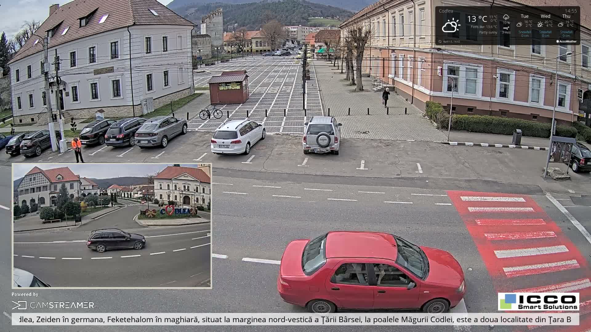Brasov, Promenada Codlea Promenade & Turnul Țesătorilor  (Weavers Tower) View, Codlea Live Cam -  Codlea, Braşov, Romania  2026-02-22 02:29