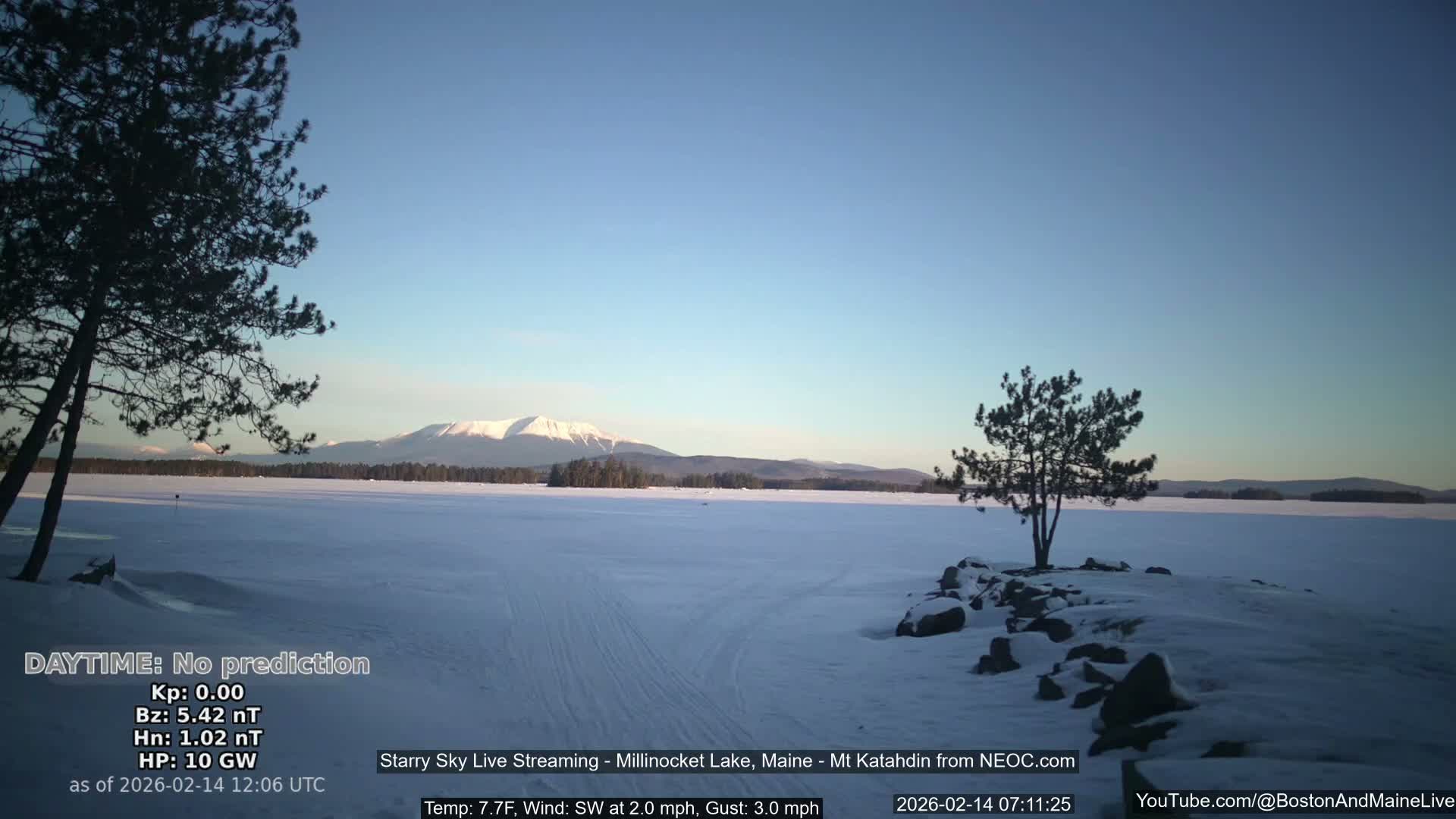 Millinocket Lake, Stars, Aurora, Meteors Live Cam  from Mt Katahdin -  Maine  USA