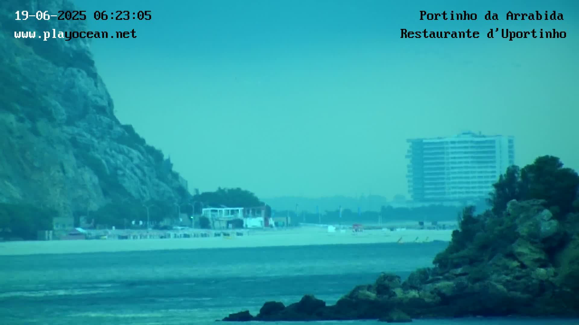 Portinho da Arrabida & Praia do Creiro Beach Live Cam - Sao Lourenco, Setubal, Lisbon, Portugal