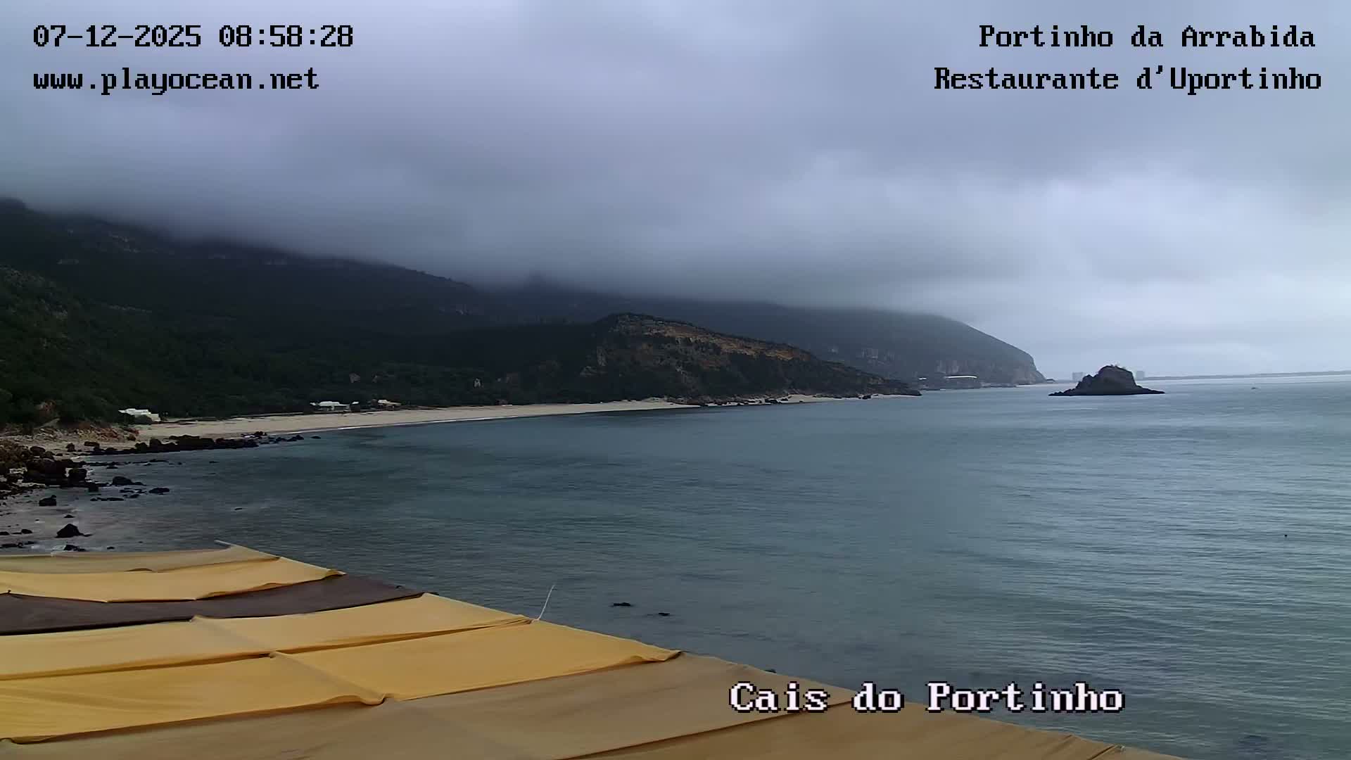 Portinho da Arrabida & Praia do Creiro Beach Live Cam - Sao Lourenco, Setubal, Lisbon, Portugal