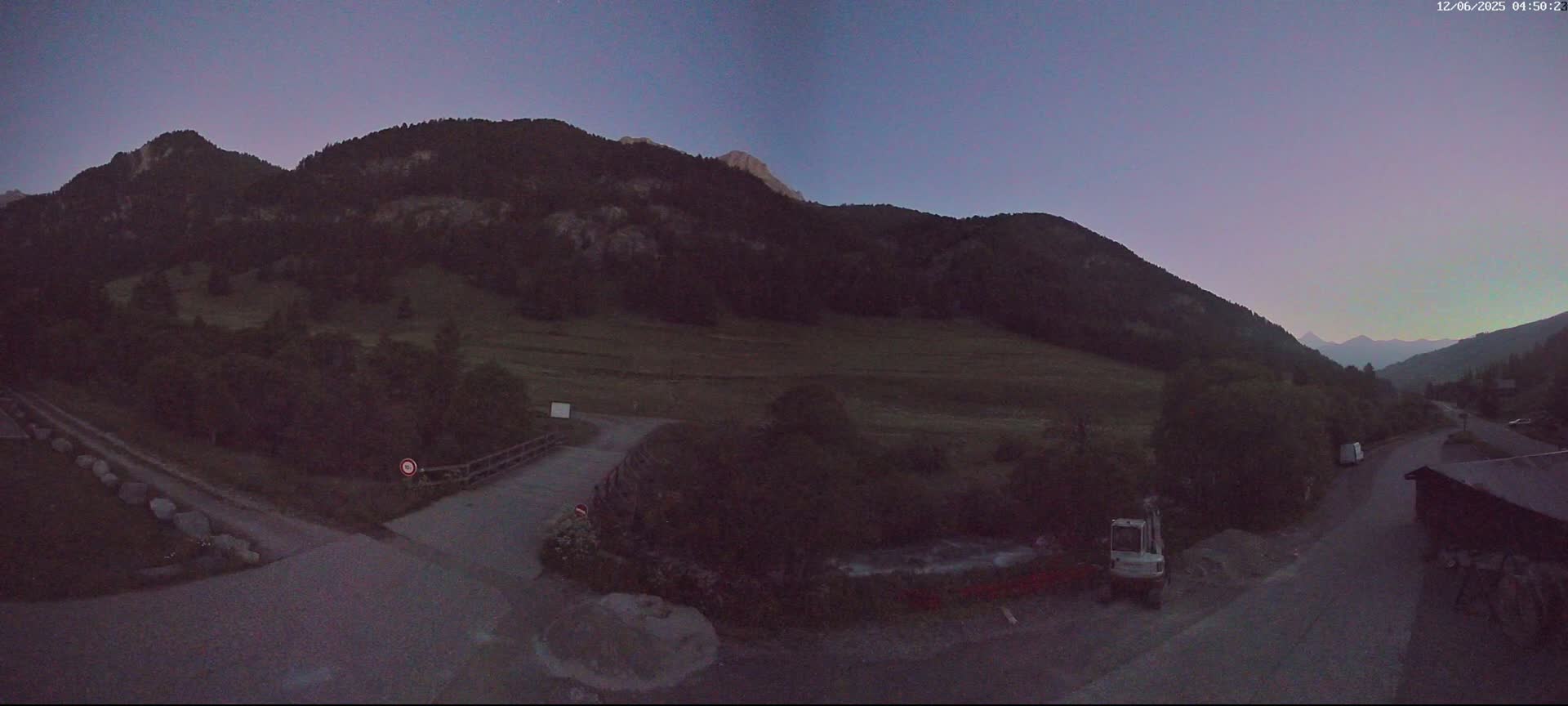 Saint-Véran, La Chalp Natural Park  Live Cam - Briancon, Hautes-Alpes, Provence-Alpes-Cote d’Azur, France