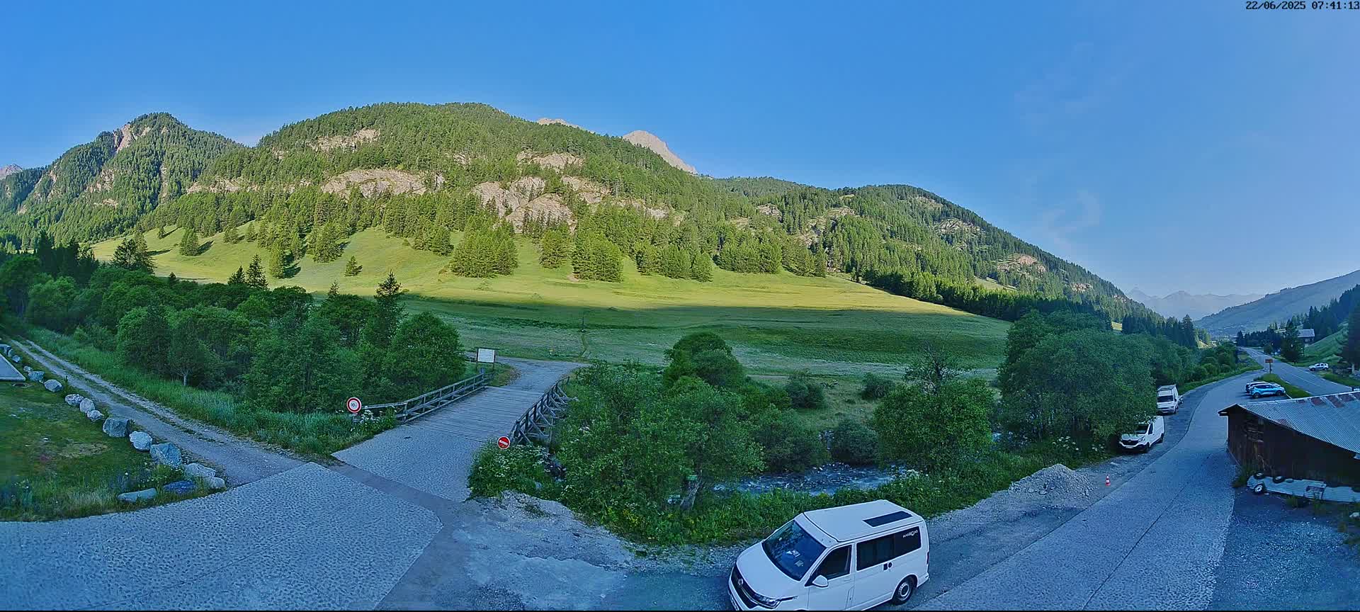 Saint-Véran, La Chalp Natural Park  Live Cam - Briancon, Hautes-Alpes, Provence-Alpes-Cote d’Azur, France