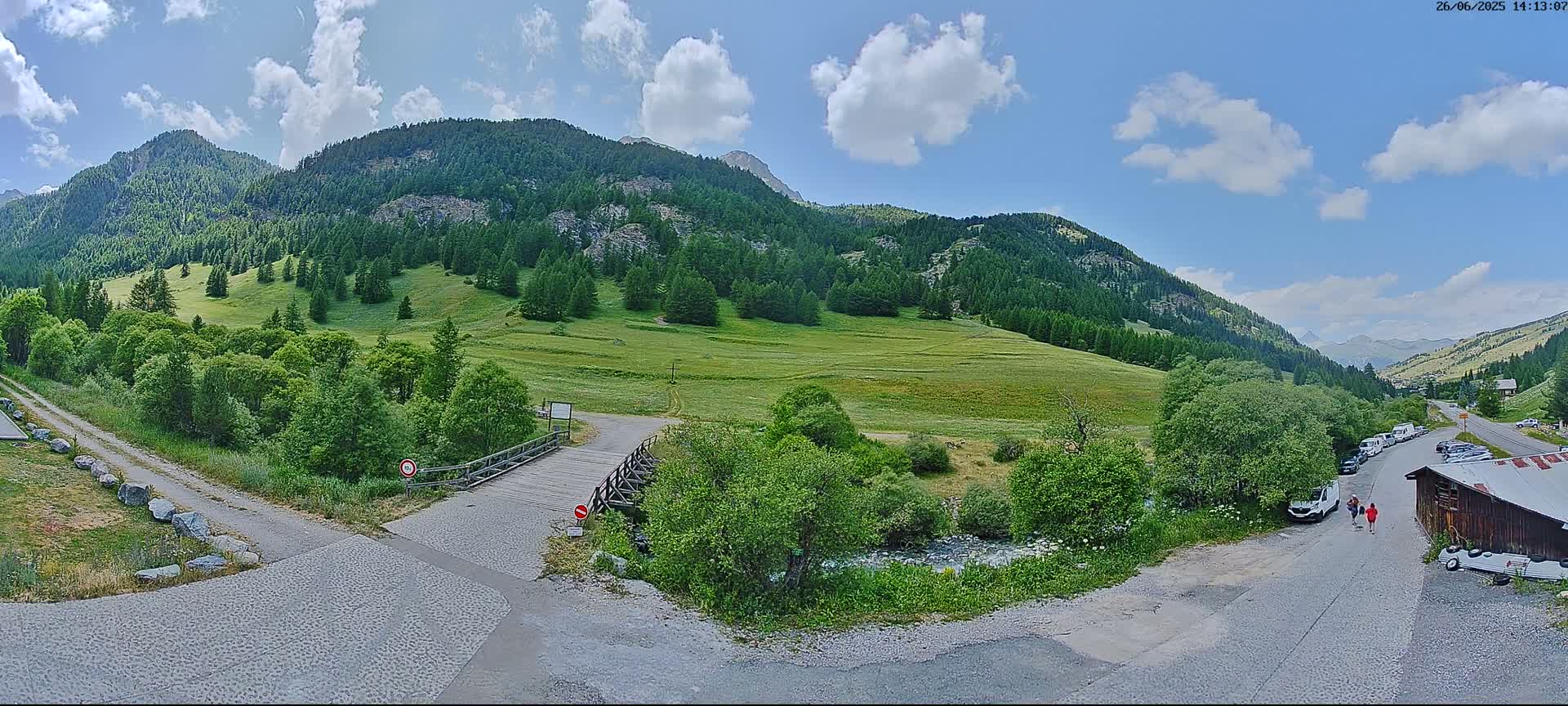 Saint-Véran, La Chalp Natural Park  Live Cam - Briancon, Hautes-Alpes, Provence-Alpes-Cote d’Azur, France