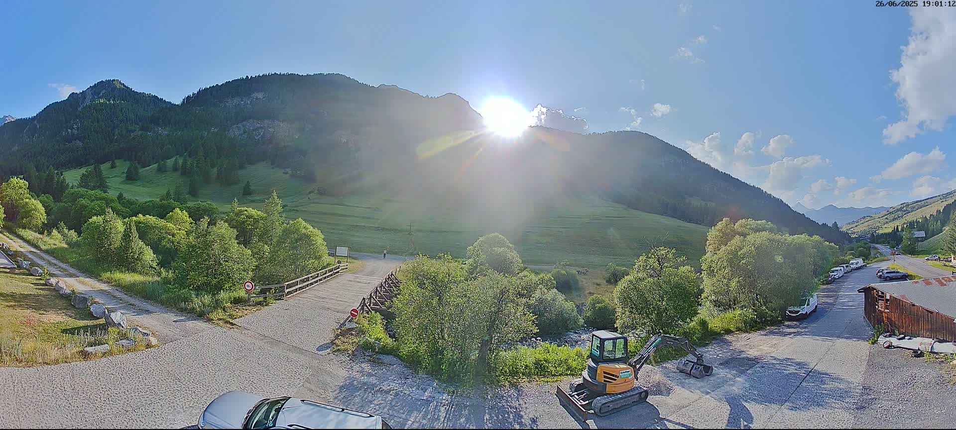 Saint-Véran, La Chalp Natural Park  Live Cam - Briancon, Hautes-Alpes, Provence-Alpes-Cote d’Azur, France