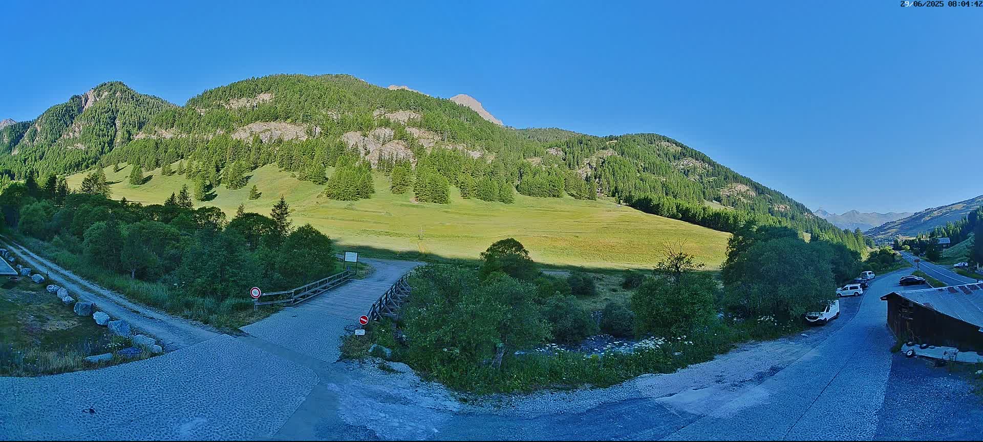 Saint-Véran, La Chalp Natural Park  Live Cam - Briancon, Hautes-Alpes, Provence-Alpes-Cote d’Azur, France