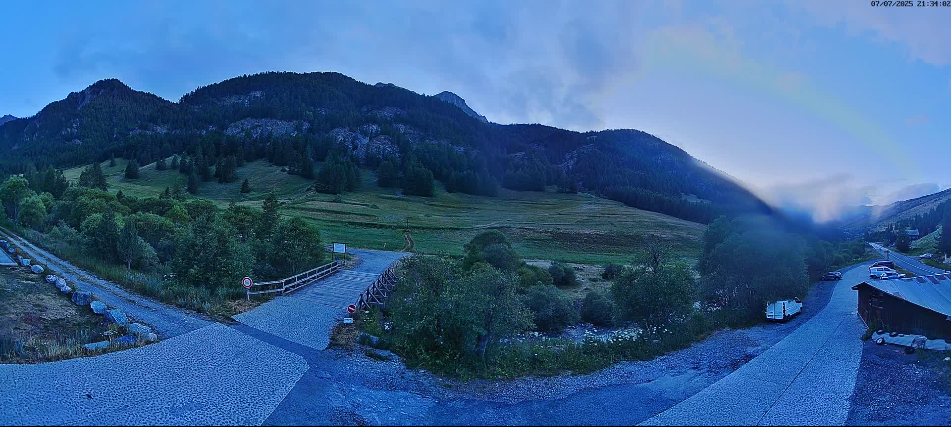 Saint-Véran, La Chalp Natural Park  Live Cam - Briancon, Hautes-Alpes, Provence-Alpes-Cote d’Azur, France