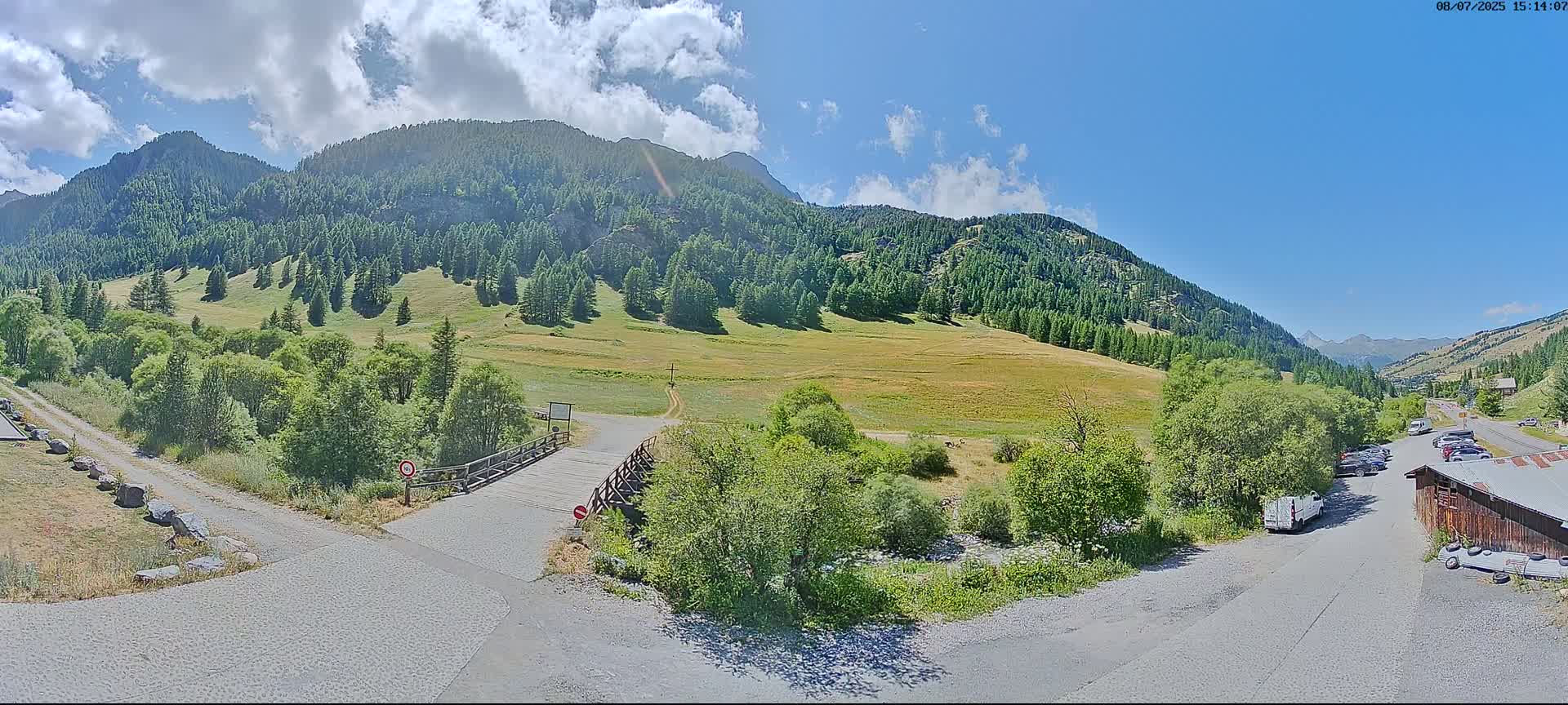 Saint-Véran, La Chalp Natural Park  Live Cam - Briancon, Hautes-Alpes, Provence-Alpes-Cote d’Azur, France