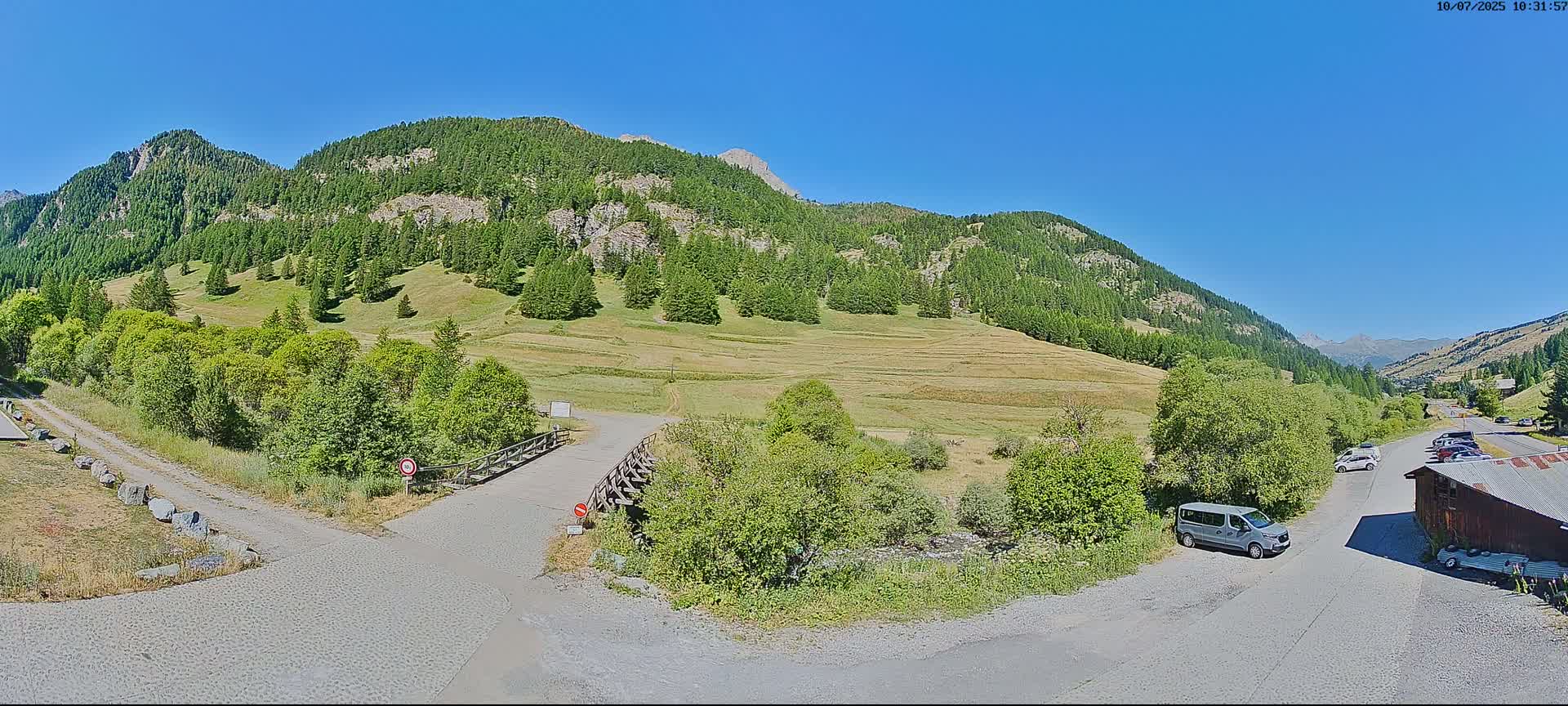 Saint-Véran, La Chalp Natural Park  Live Cam - Briancon, Hautes-Alpes, Provence-Alpes-Cote d’Azur, France