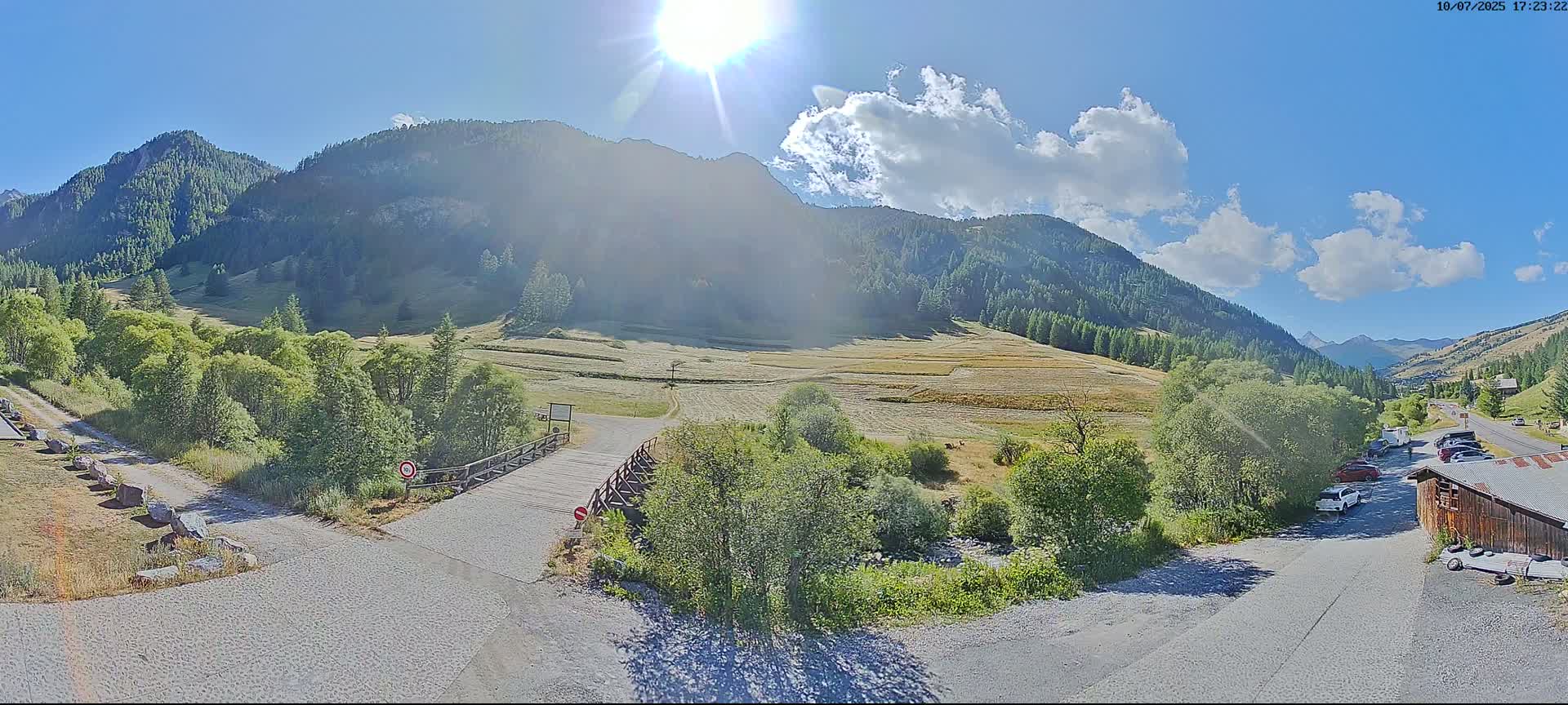 Saint-Véran, La Chalp Natural Park  Live Cam - Briancon, Hautes-Alpes, Provence-Alpes-Cote d’Azur, France