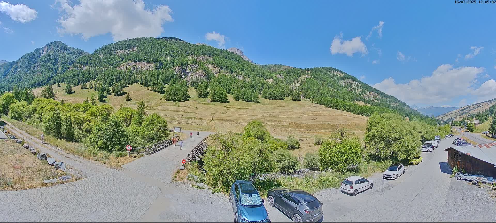 Saint-Véran, La Chalp Natural Park  Live Cam - Briancon, Hautes-Alpes, Provence-Alpes-Cote d’Azur, France