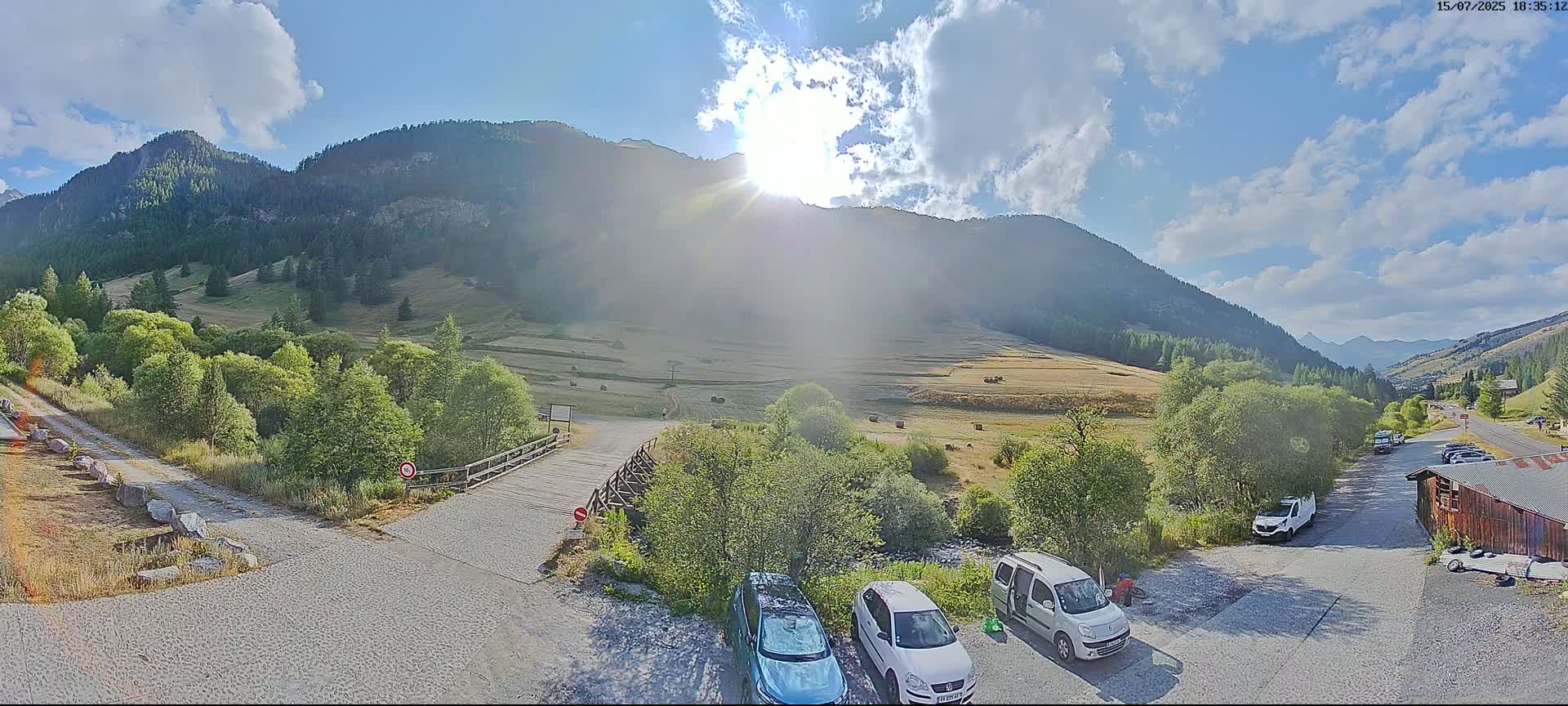 Saint-Véran, La Chalp Natural Park  Live Cam - Briancon, Hautes-Alpes, Provence-Alpes-Cote d’Azur, France