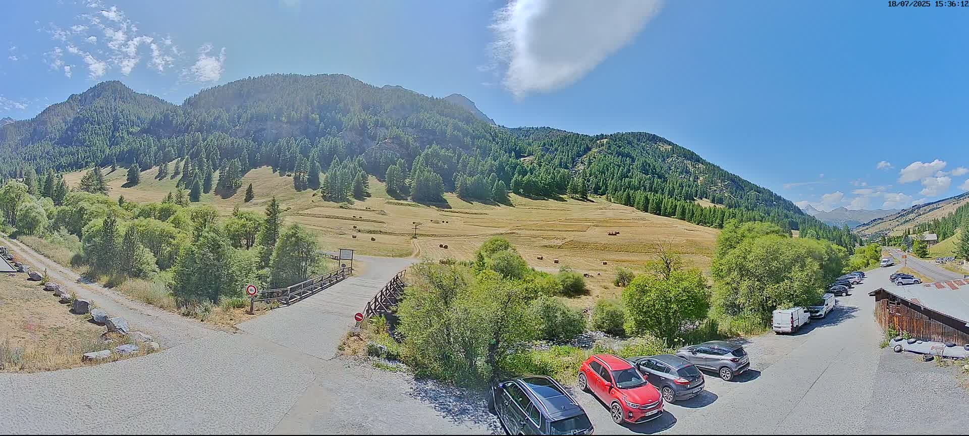 Saint-Véran, La Chalp Natural Park  Live Cam - Briancon, Hautes-Alpes, Provence-Alpes-Cote d’Azur, France