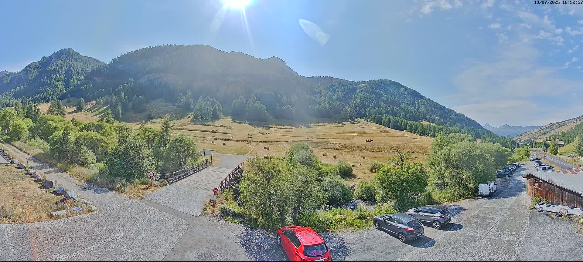 Saint-Véran, La Chalp Natural Park  Live Cam - Briancon, Hautes-Alpes, Provence-Alpes-Cote d’Azur, France