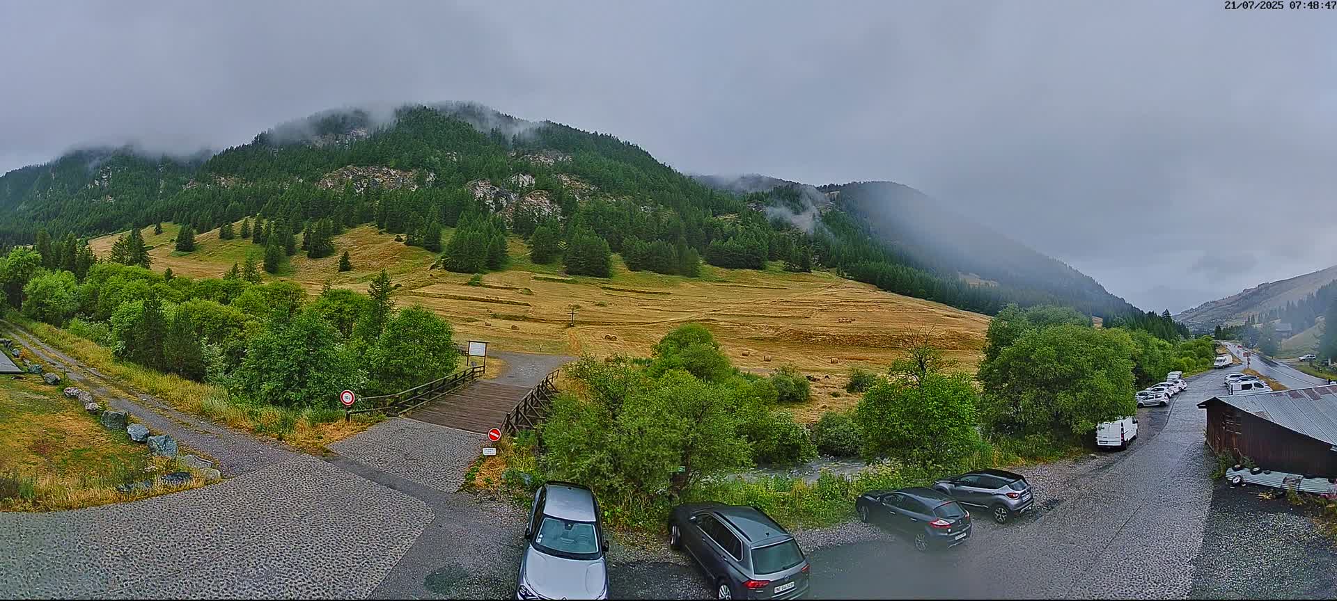 Saint-Véran, La Chalp Natural Park  Live Cam - Briancon, Hautes-Alpes, Provence-Alpes-Cote d’Azur, France