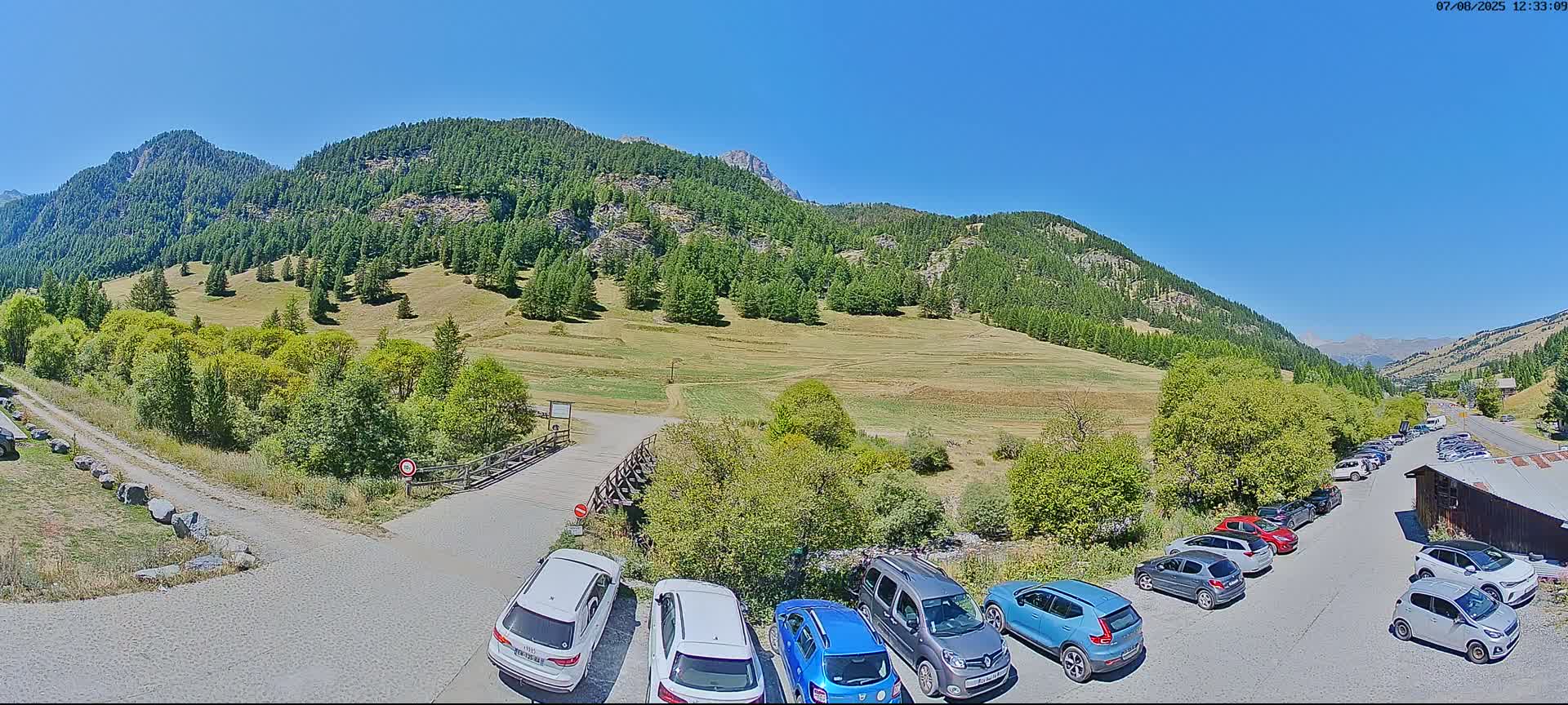 Saint-Véran, La Chalp Natural Park  Live Cam - Briancon, Hautes-Alpes, Provence-Alpes-Cote d’Azur, France