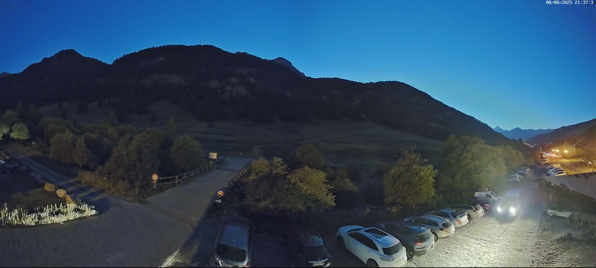 Saint-Véran, La Chalp Natural Park  Live Cam - Briancon, Hautes-Alpes, Provence-Alpes-Cote d’Azur, France