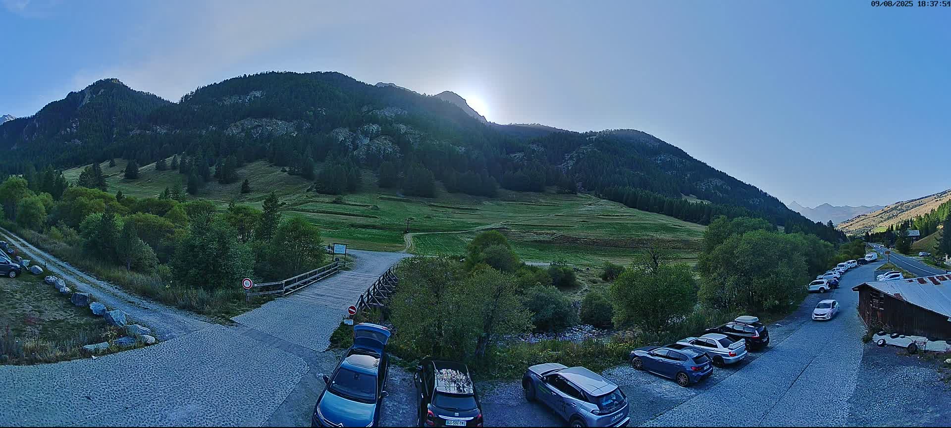 Saint-Véran, La Chalp Natural Park  Live Cam - Briancon, Hautes-Alpes, Provence-Alpes-Cote d’Azur, France