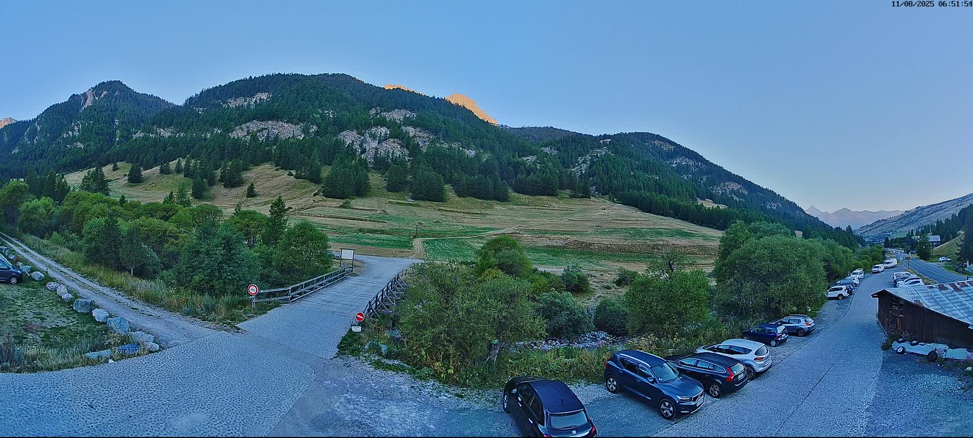 Saint-Véran, La Chalp Natural Park  Live Cam - Briancon, Hautes-Alpes, Provence-Alpes-Cote d’Azur, France