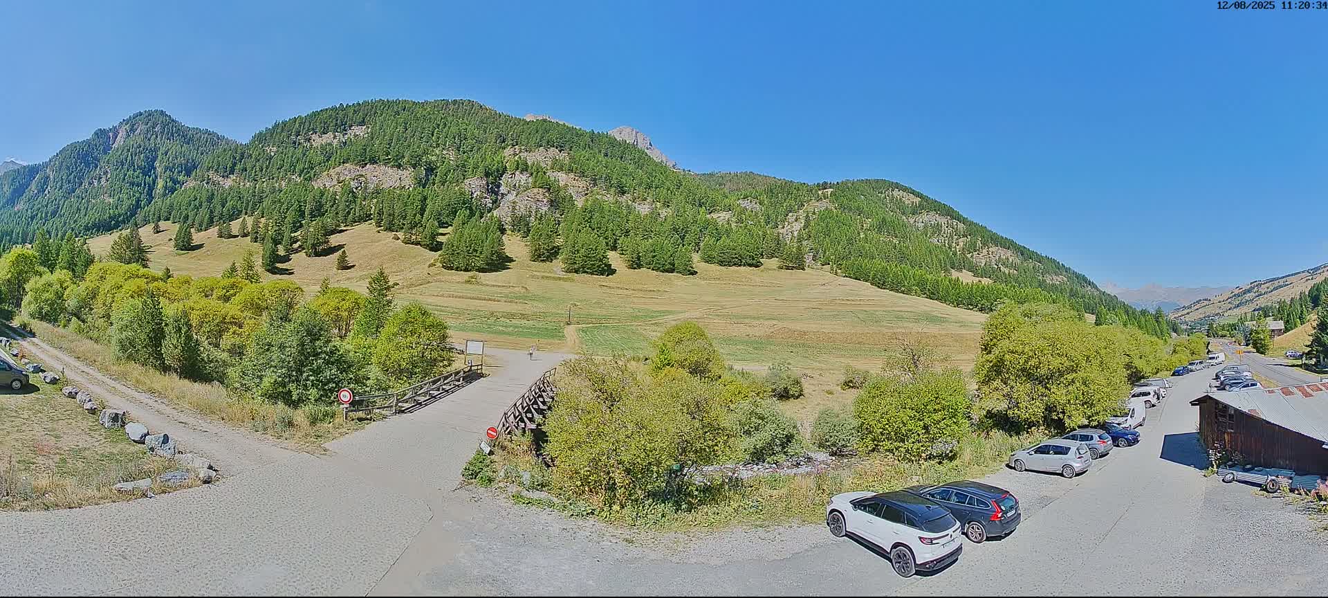 Saint-Véran, La Chalp Natural Park  Live Cam - Briancon, Hautes-Alpes, Provence-Alpes-Cote d’Azur, France