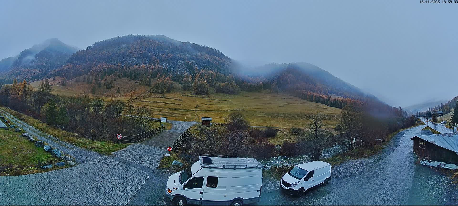 Saint-Véran, La Chalp Natural Park  Live Cam - Briancon, Hautes-Alpes, Provence-Alpes-Cote d’Azur, France