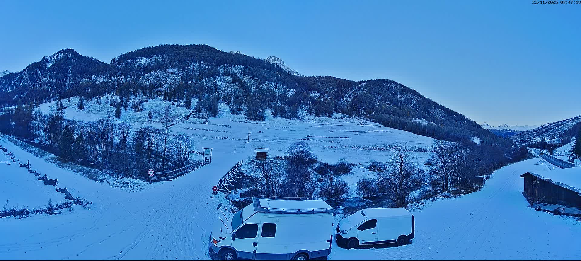 Saint-Véran, La Chalp Natural Park  Live Cam - Briancon, Hautes-Alpes, Provence-Alpes-Cote d’Azur, France