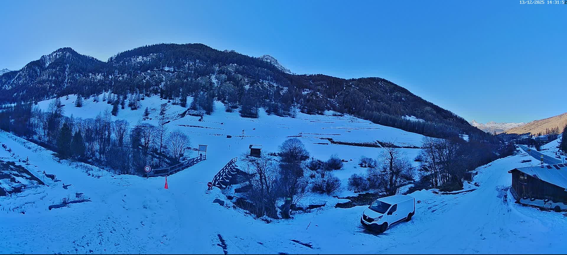 Saint-Véran, La Chalp Natural Park  Live Cam - Briancon, Hautes-Alpes, Provence-Alpes-Cote d’Azur, France