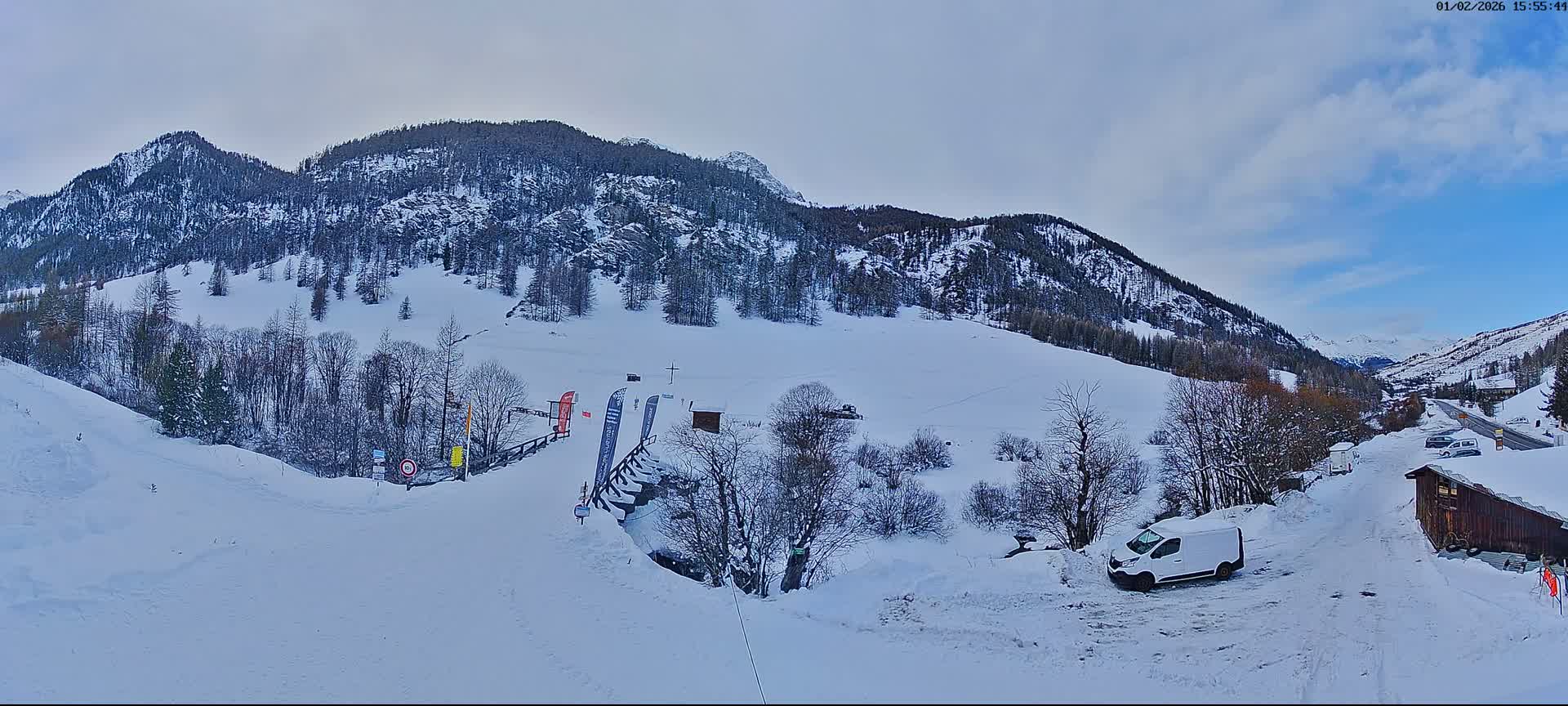 Saint-Véran, La Chalp Natural Park  Live Cam - Briancon, Hautes-Alpes, Provence-Alpes-Cote d’Azur, France