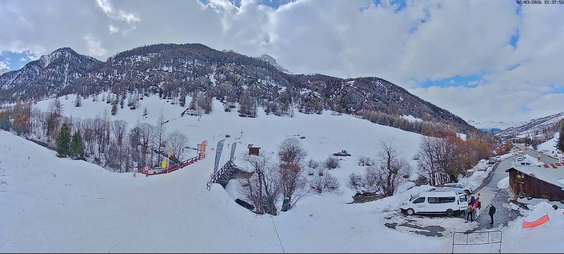 Saint-Véran, La Chalp Natural Park  Live Cam - Briancon, Hautes-Alpes, Provence-Alpes-Cote d’Azur, France