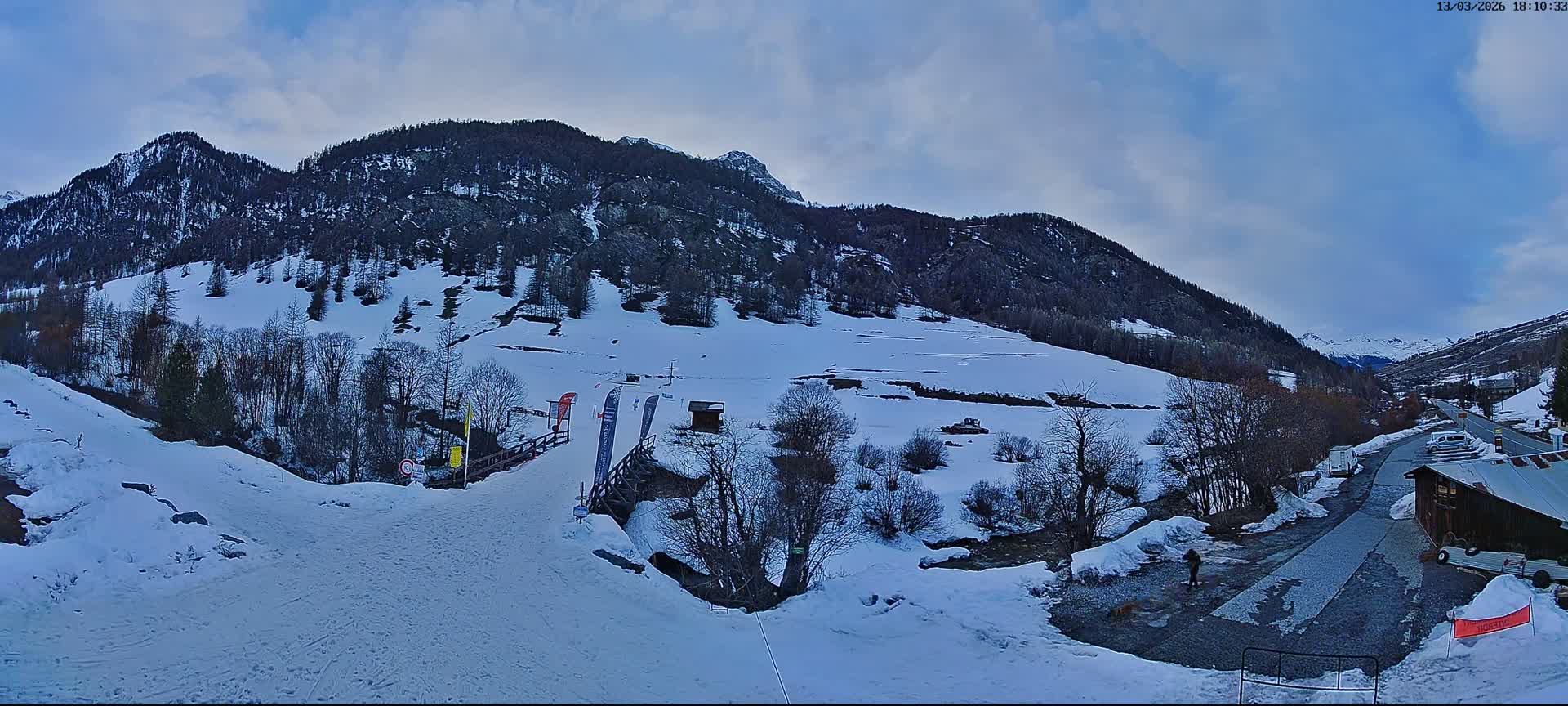 Saint-Véran, La Chalp Natural Park  Live Cam - Briancon, Hautes-Alpes, Provence-Alpes-Cote d’Azur, France
