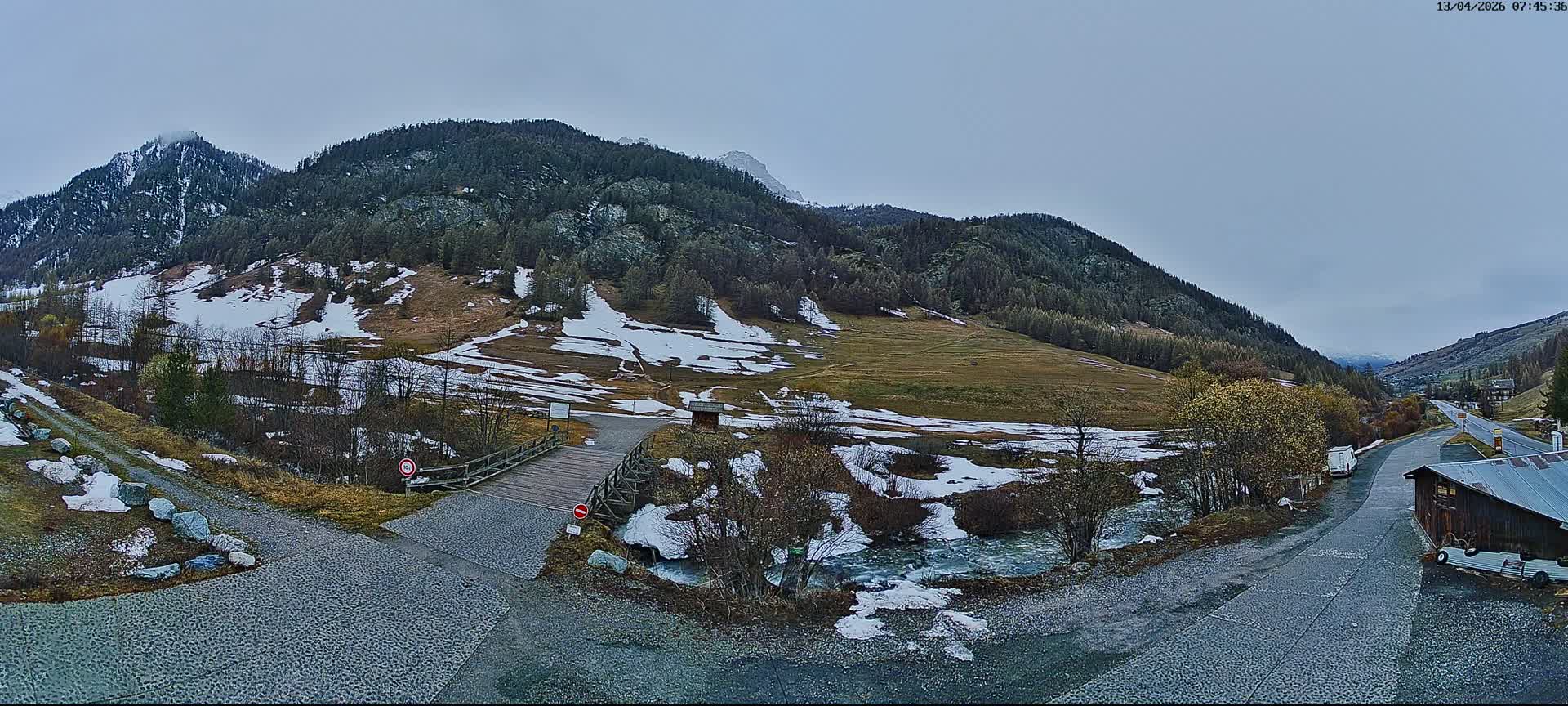 Saint-Véran, La Chalp Natural Park  Live Cam - Briancon, Hautes-Alpes, Provence-Alpes-Cote d’Azur, France