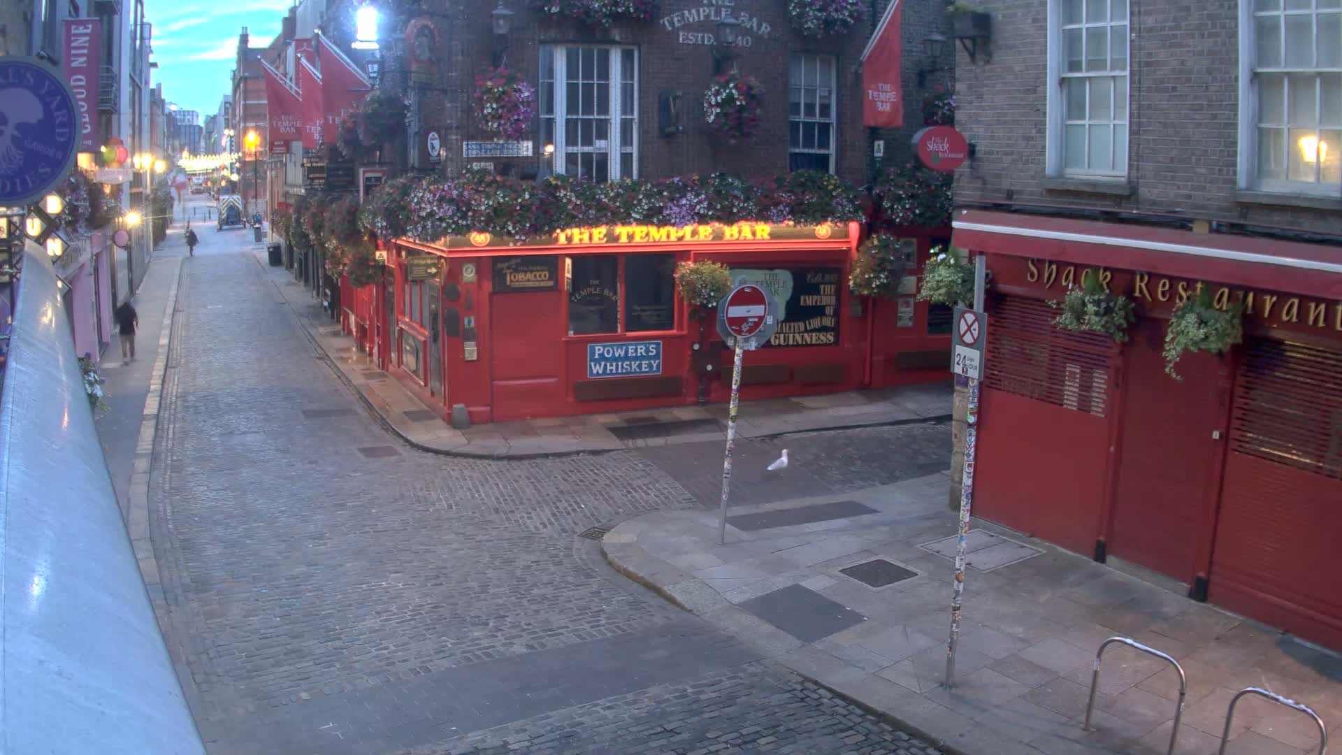South Dublin , 45 Temple Bar Street Live Cam - Dublin,Eastern and Midland, Leinster, Ireland 