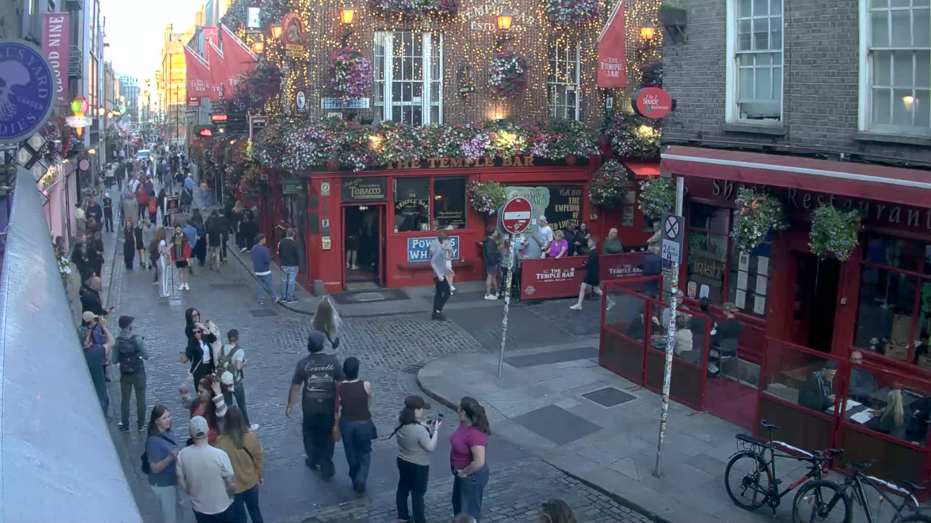 South Dublin , 45 Temple Bar Street Live Cam - Dublin,Eastern and Midland, Leinster, Ireland 