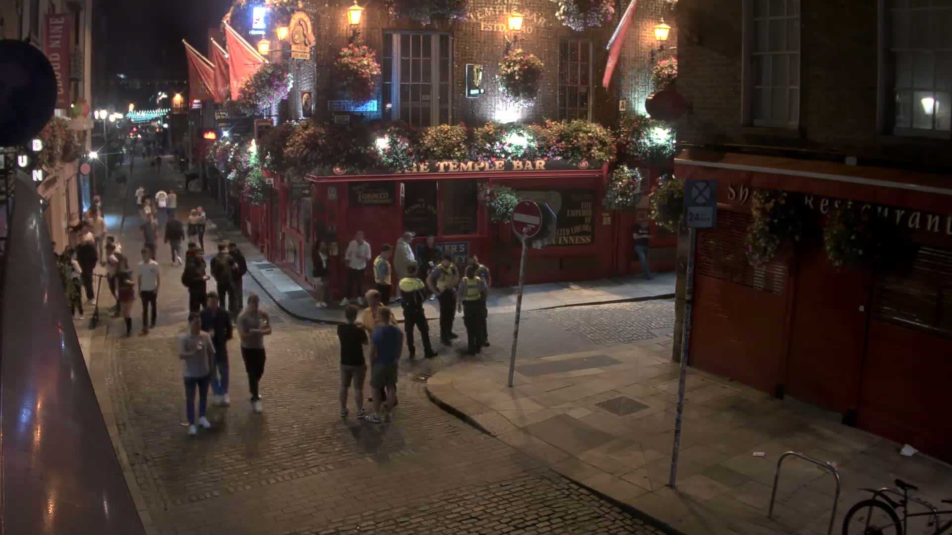 South Dublin , 45 Temple Bar Street Live Cam - Dublin,Eastern and Midland, Leinster, Ireland 