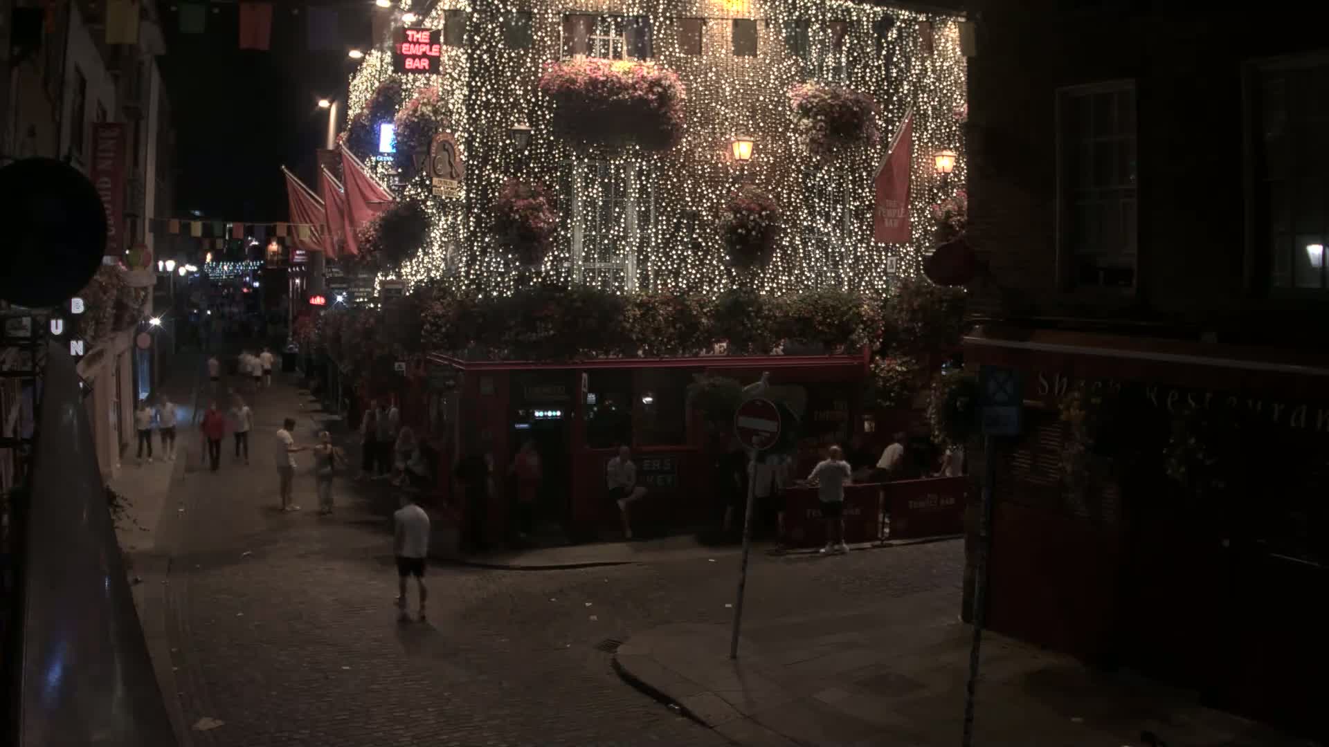 South Dublin , 45 Temple Bar Street Live Cam - Dublin,Eastern and Midland, Leinster, Ireland 