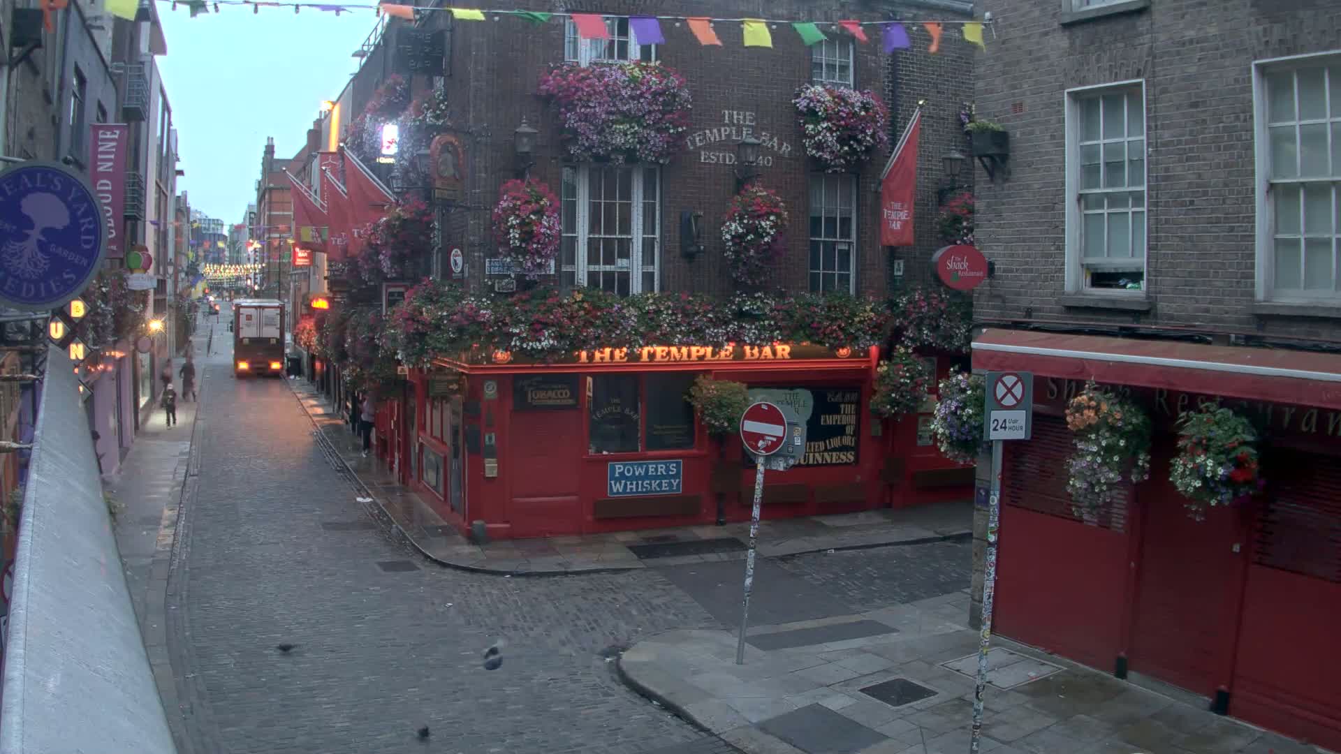South Dublin , 45 Temple Bar Street Live Cam - Dublin,Eastern and Midland, Leinster, Ireland 