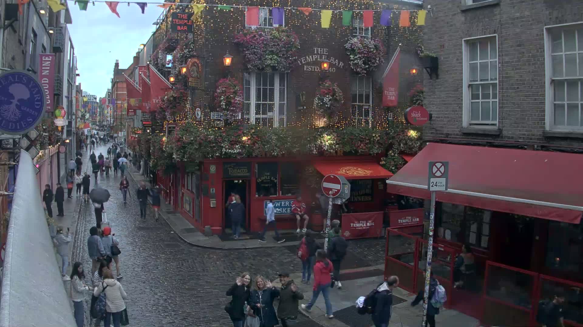 South Dublin , 45 Temple Bar Street Live Cam - Dublin,Eastern and Midland, Leinster, Ireland 