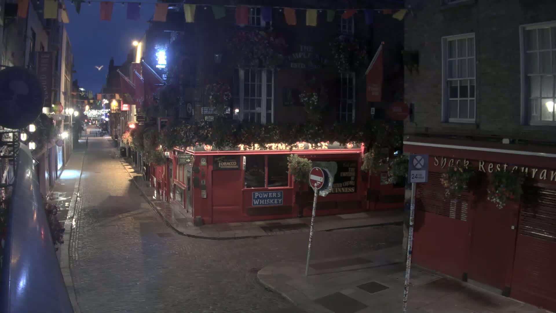 South Dublin , 45 Temple Bar Street Live Cam - Dublin,Eastern and Midland, Leinster, Ireland