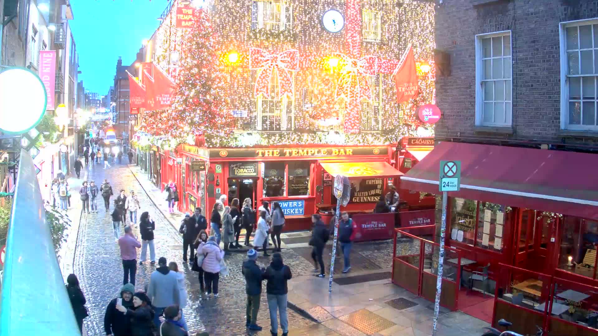 South Dublin , 45 Temple Bar Street Live Cam - Dublin,Eastern and Midland, Leinster, Ireland 