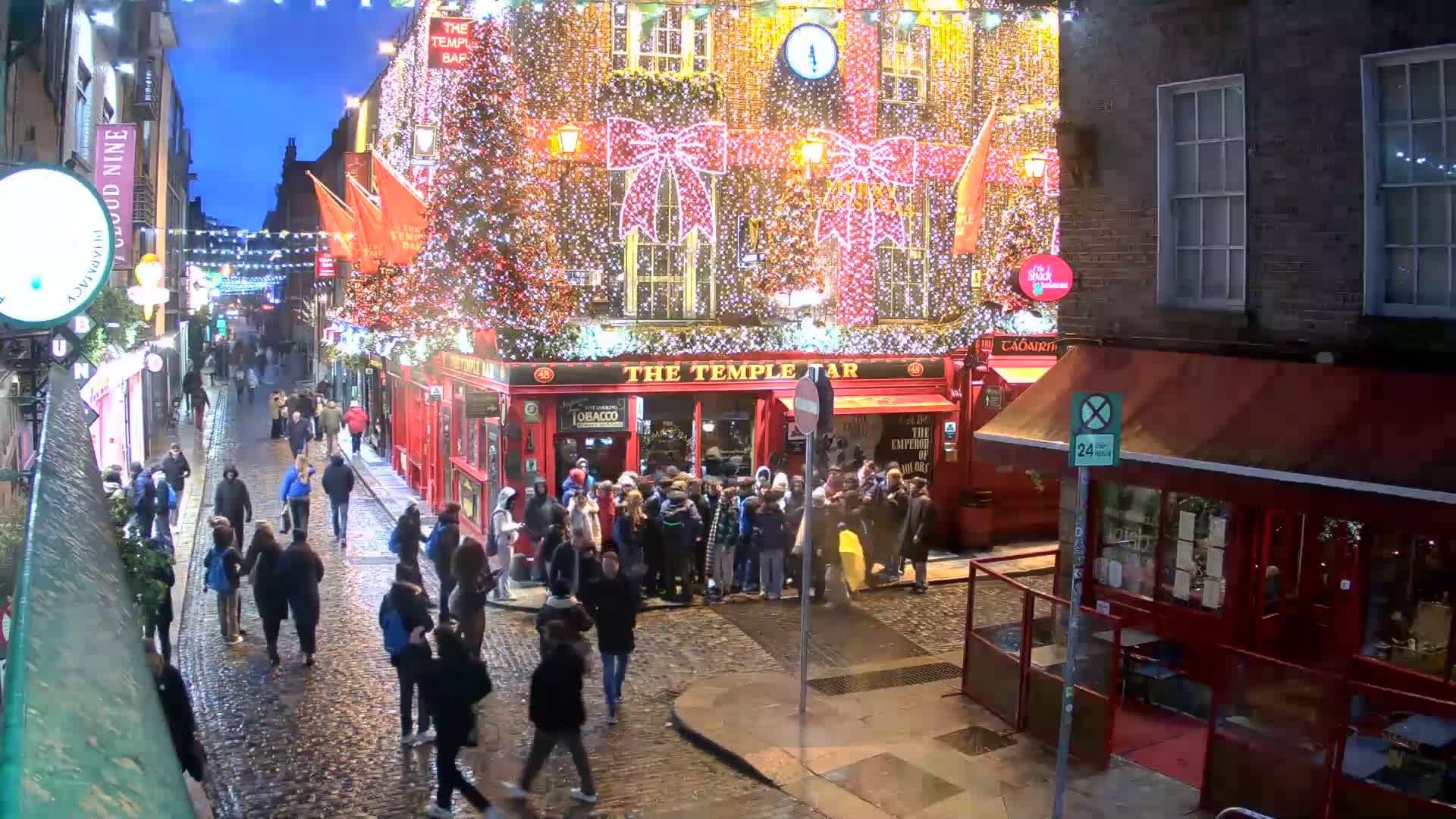 South Dublin , 45 Temple Bar Street Live Cam - Dublin,Eastern and Midland, Leinster, Ireland 
